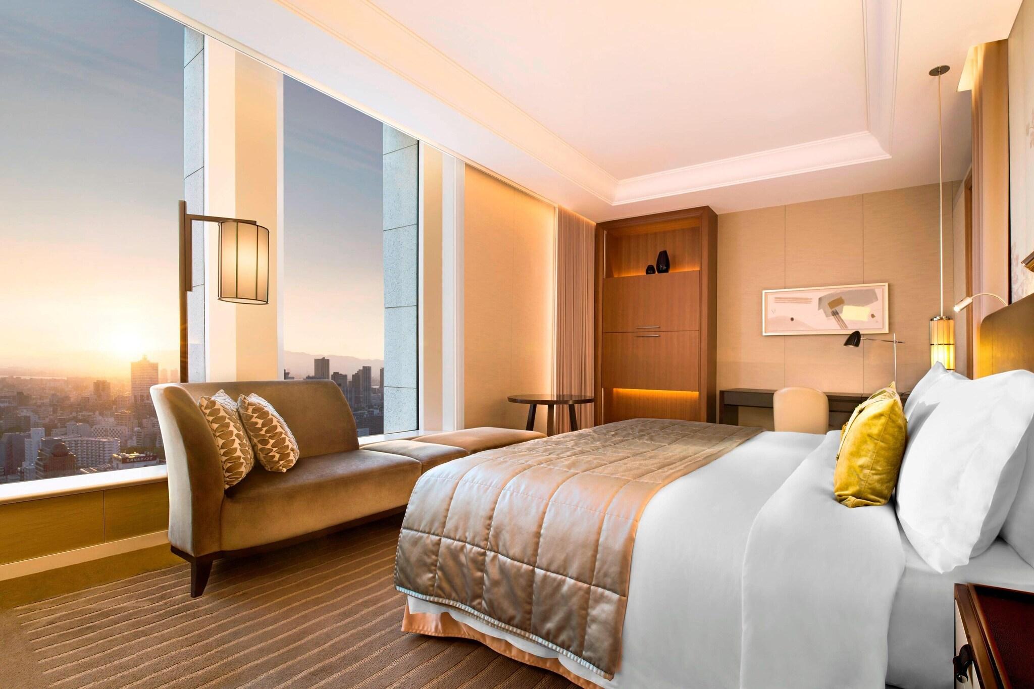 Double Grand with Views