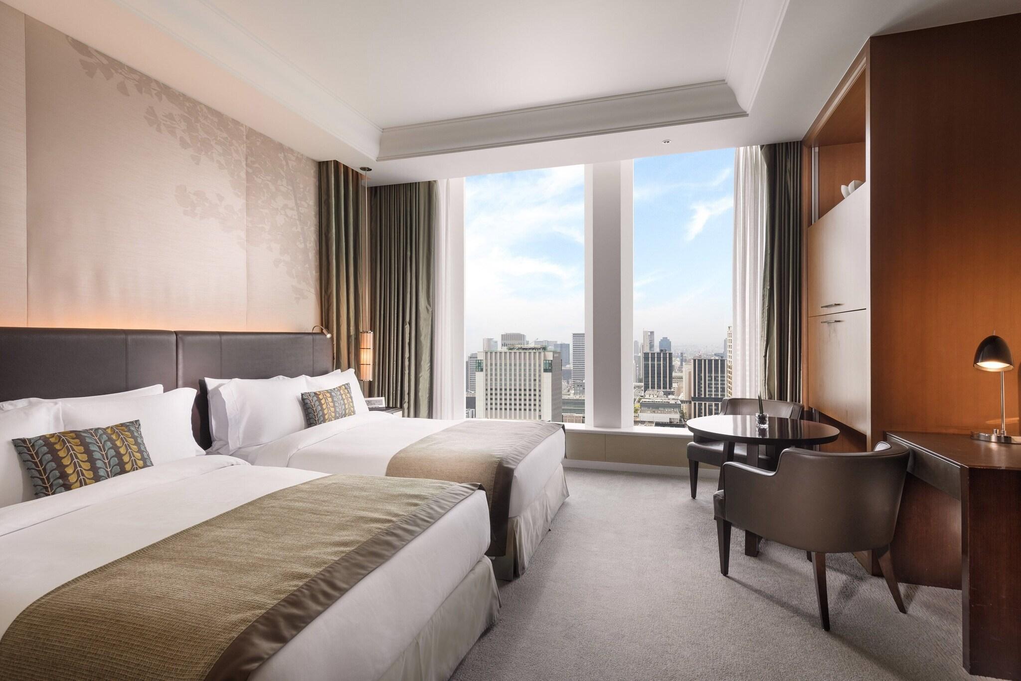Quadruple Deluxe with Views