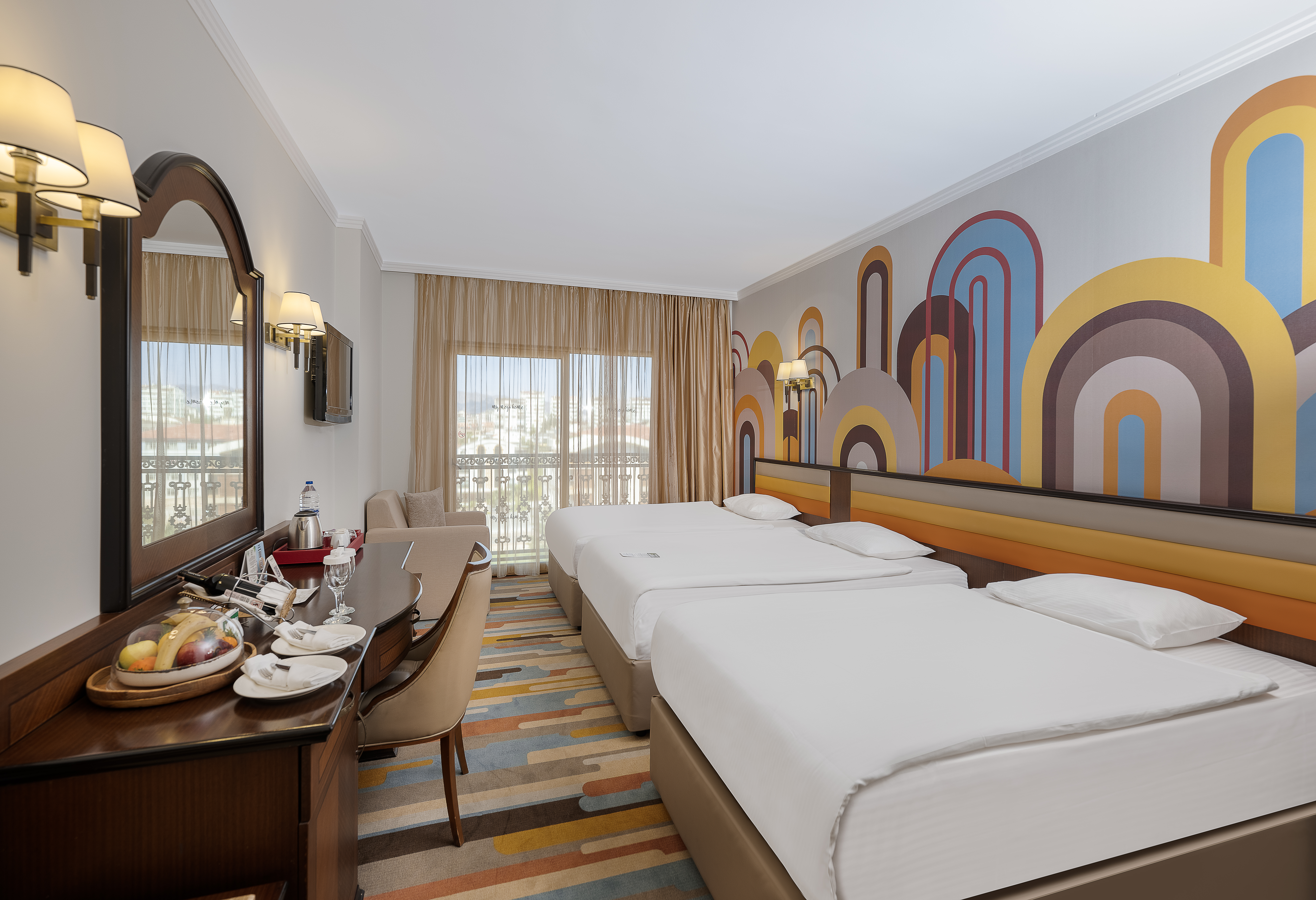 Triple Deluxe Mountain View