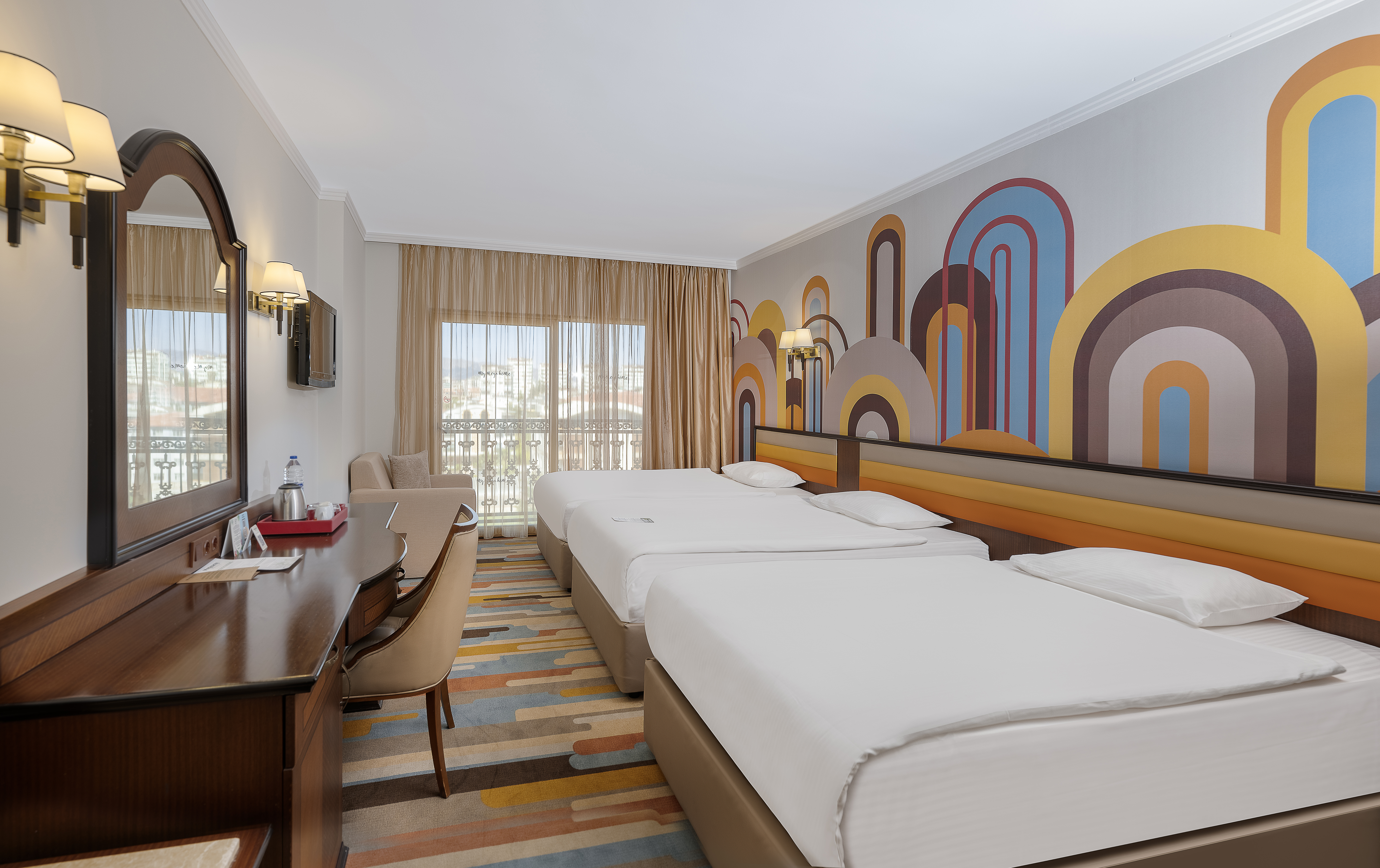 Triple Deluxe Mountain View