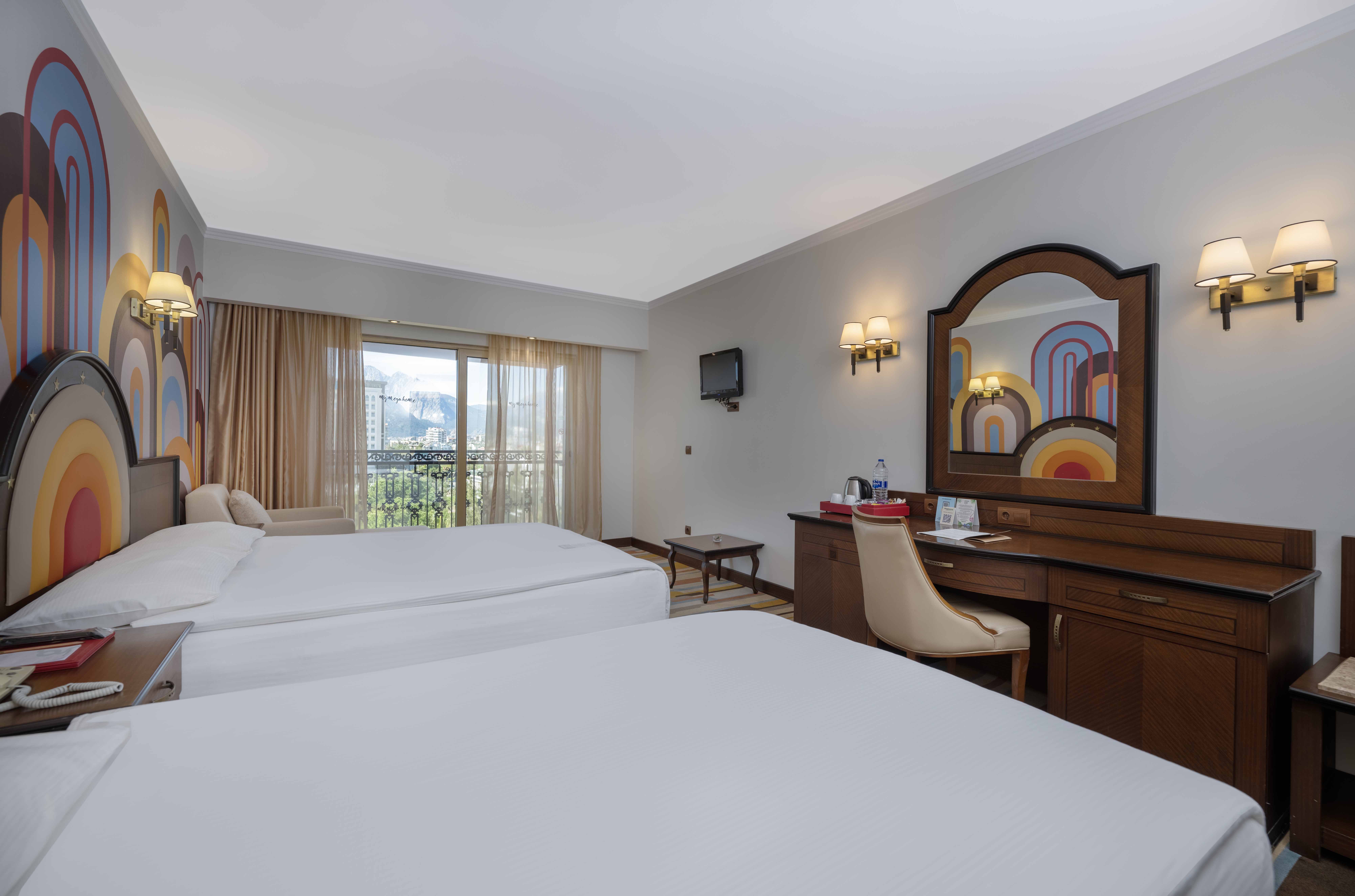 Double Superior Side Sea View