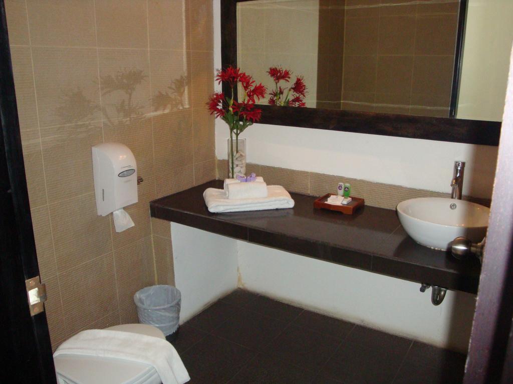 Room Superior Pool View