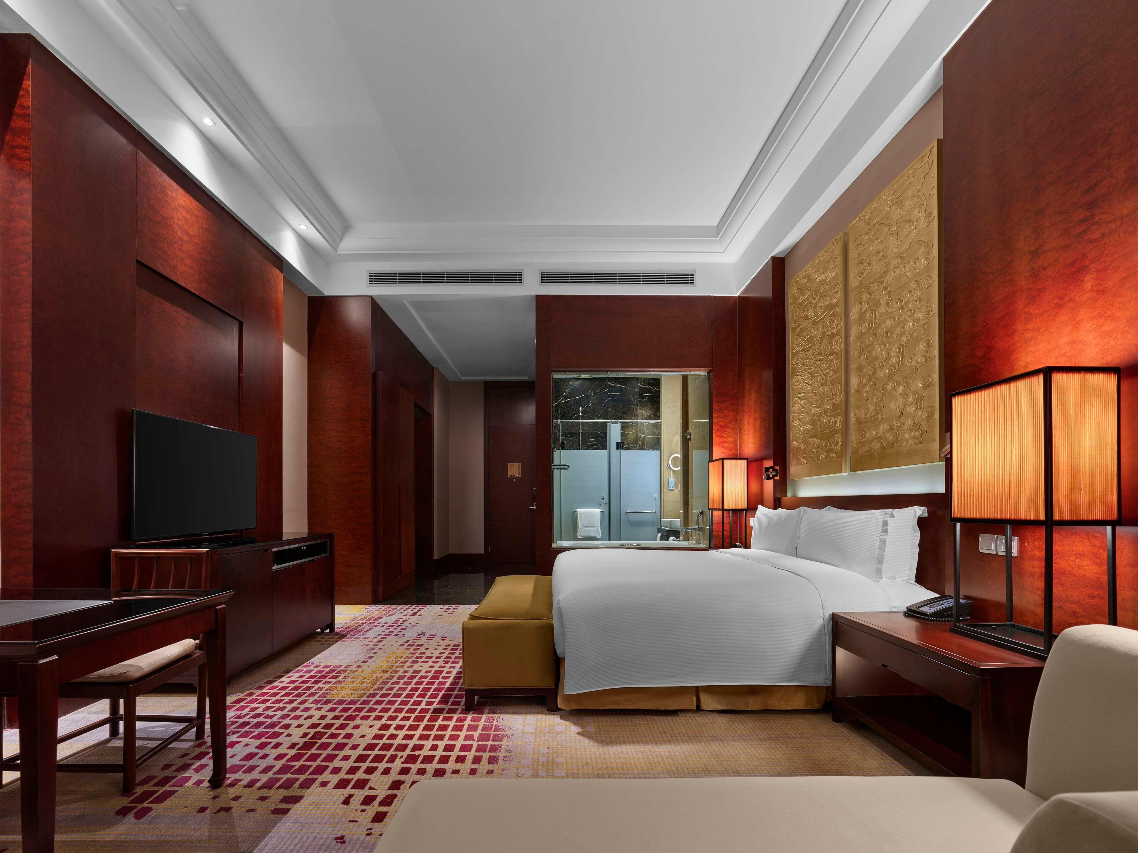 Room Deluxe