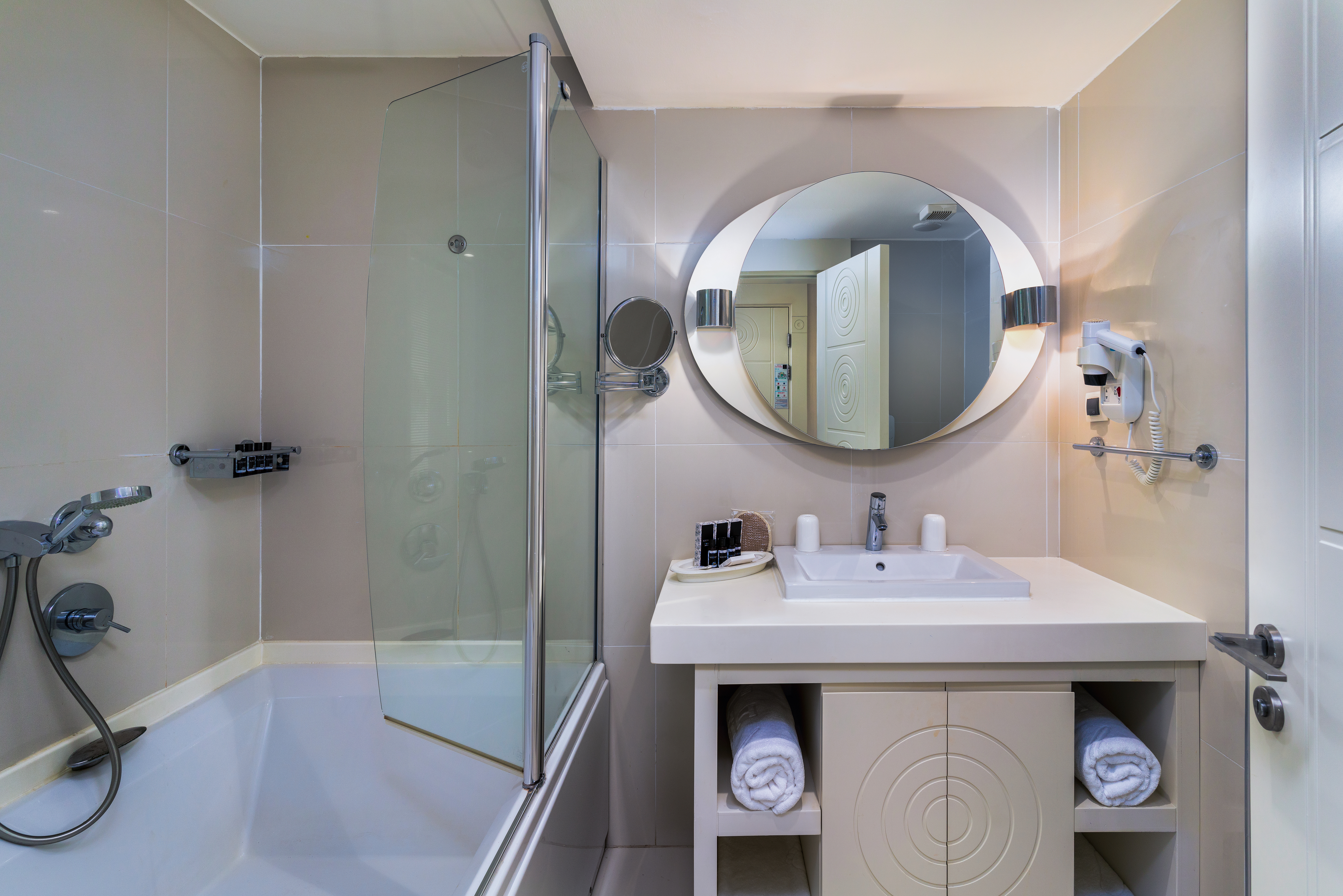 Double Single Deluxe Garden View