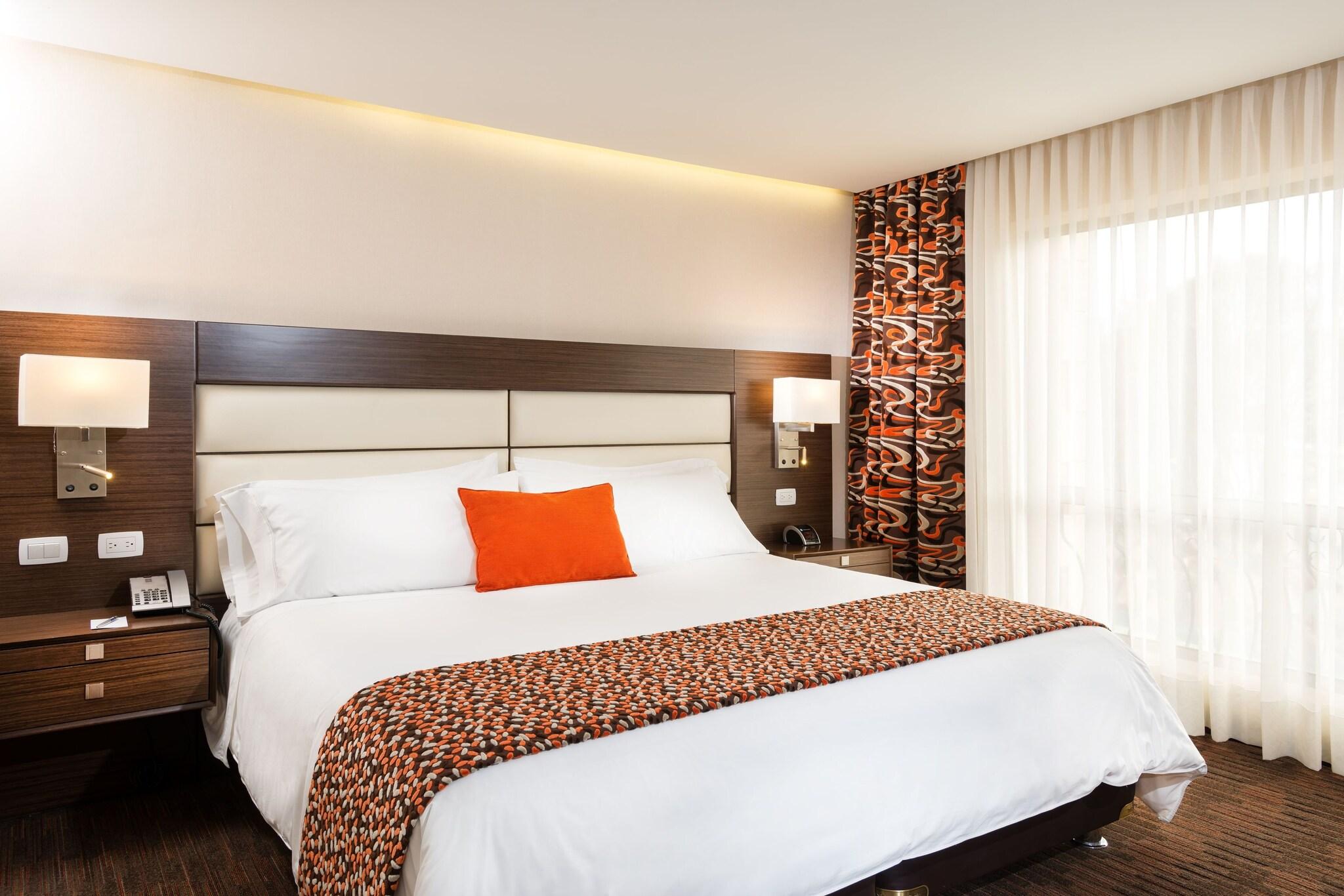 Double King Size Bed