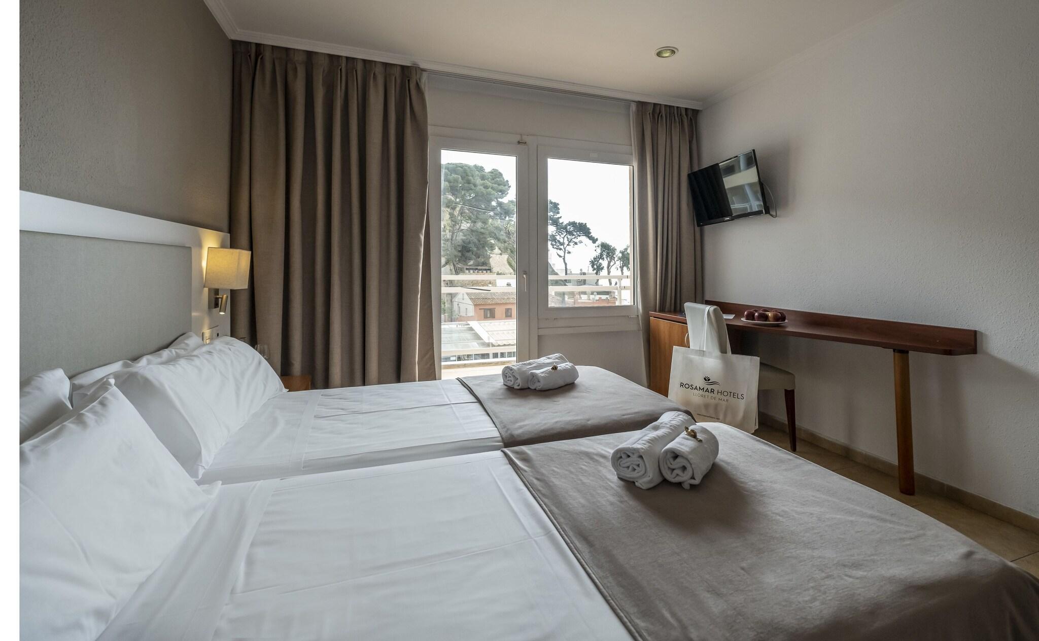 Double or Twin Sea View