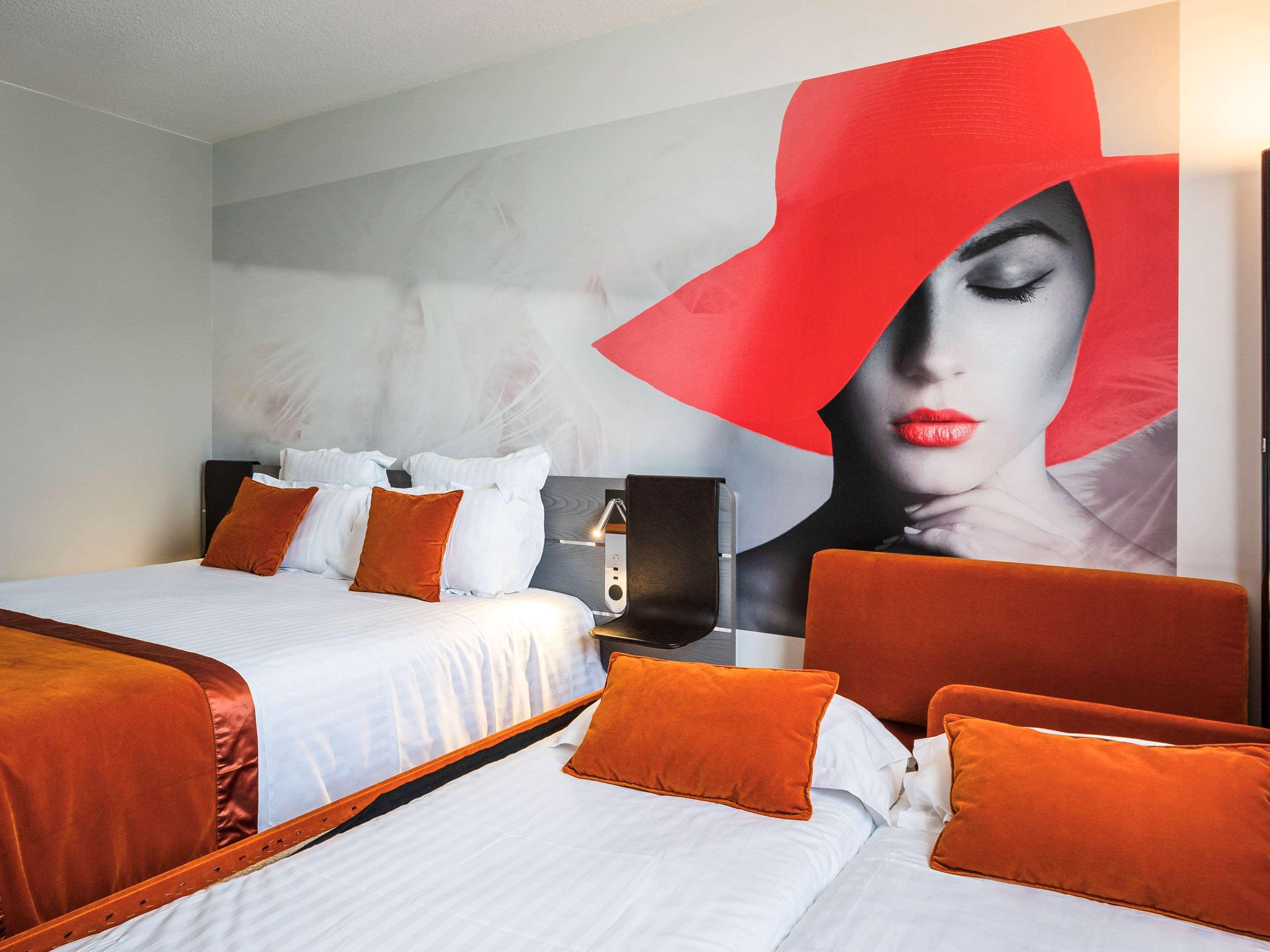 Double Classic Double Bed