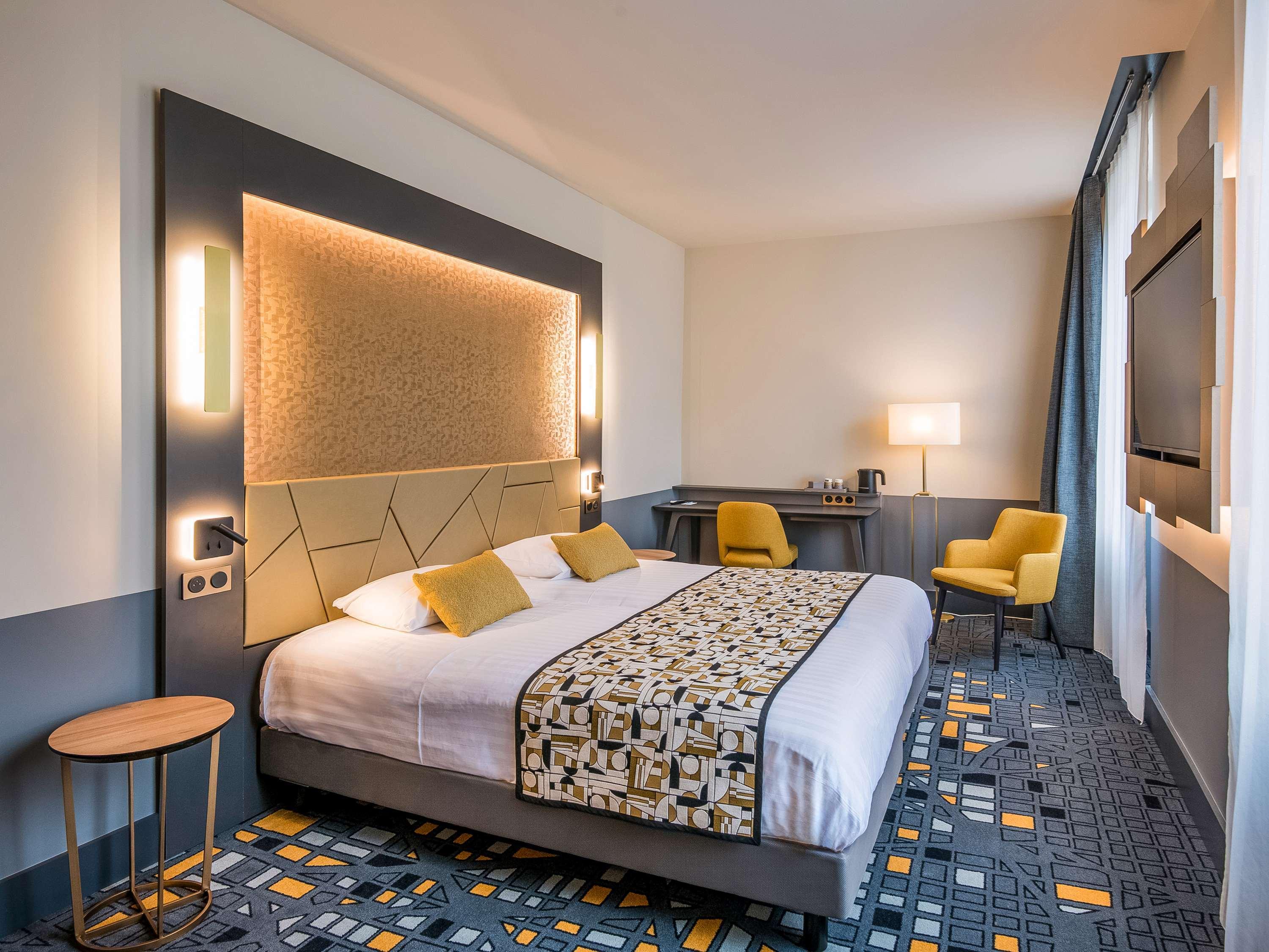 Double Superior with Double Bed