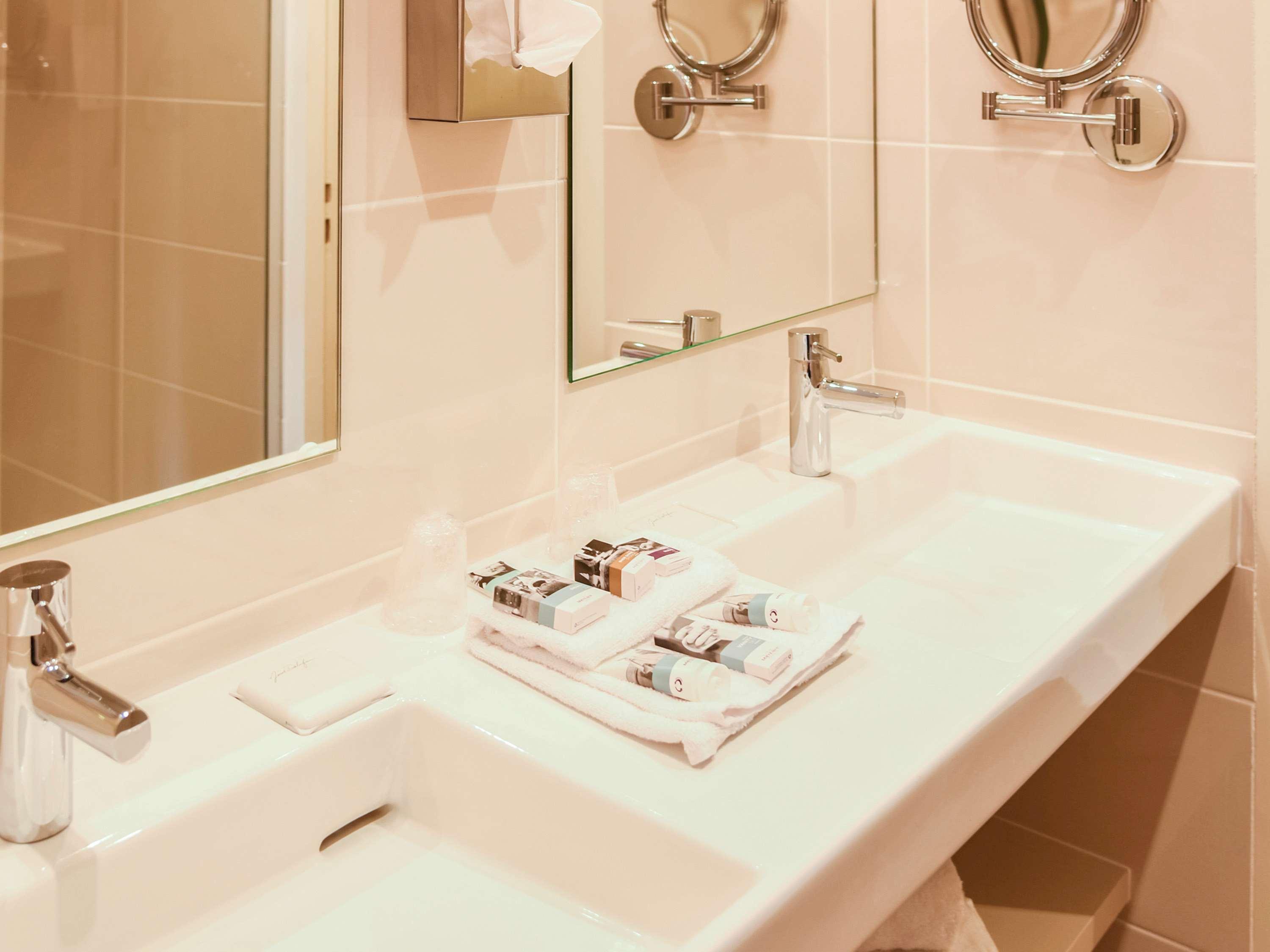 Family Room Superior