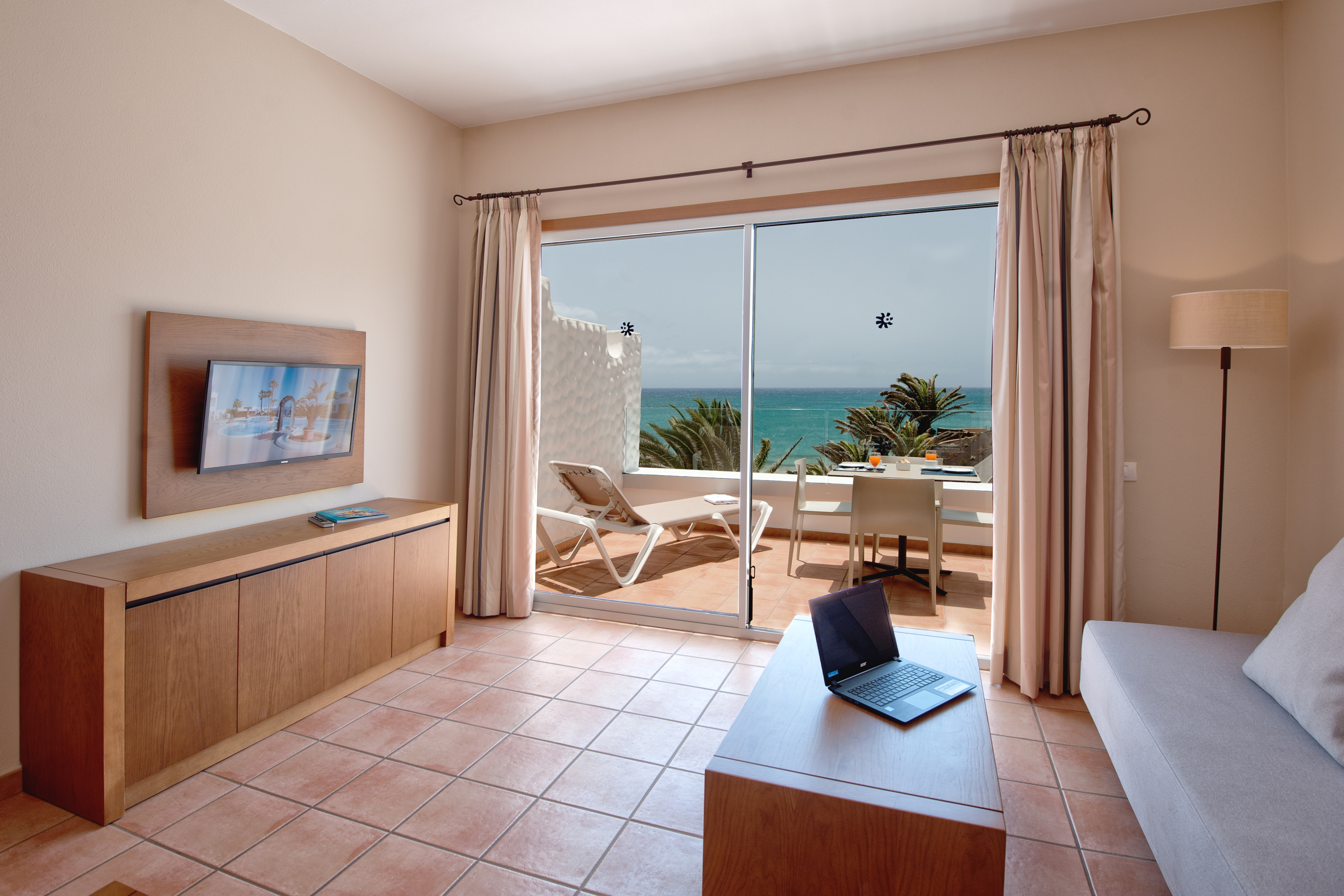 Double or Twin Sea View