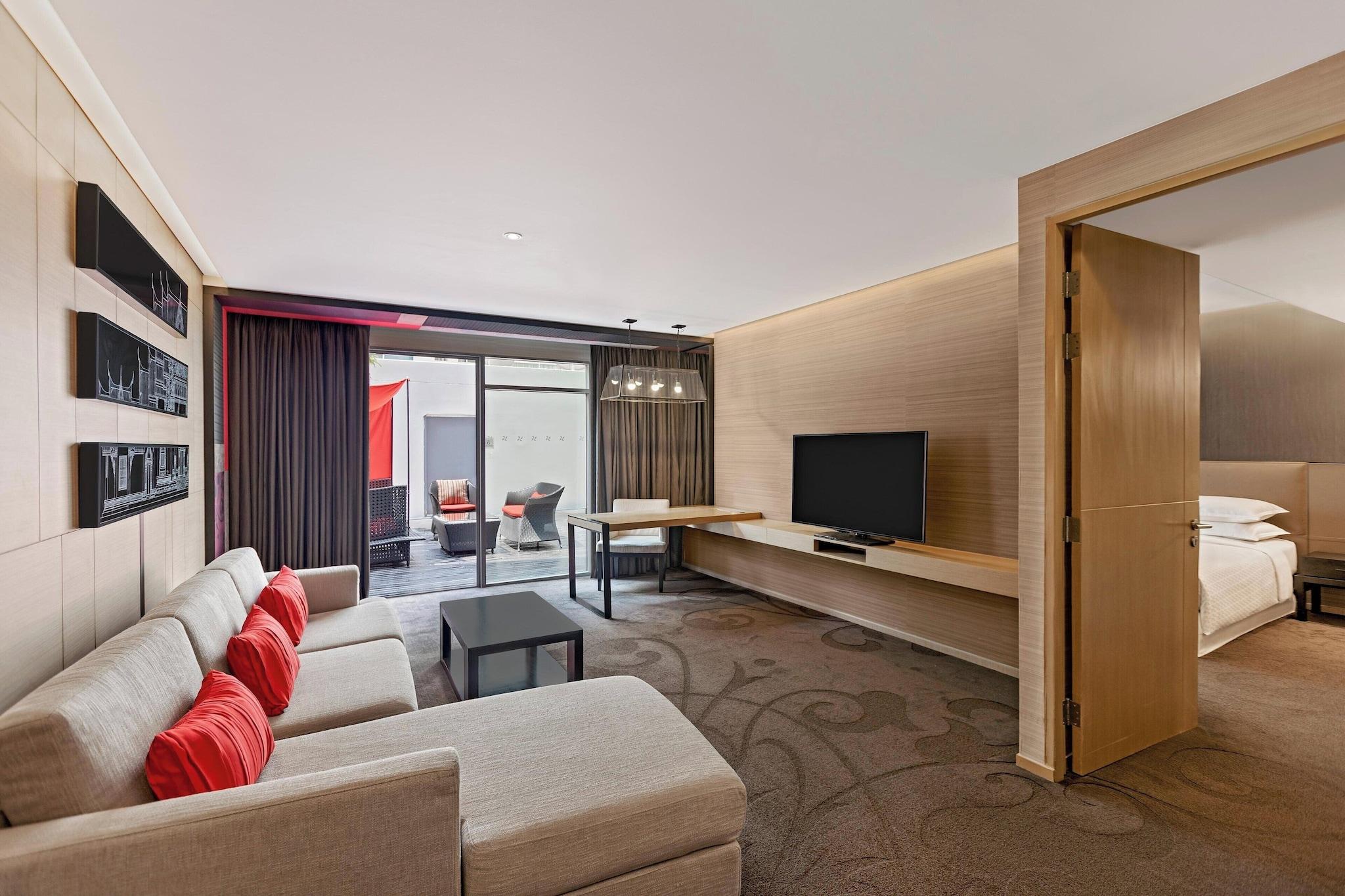 Suite King Bed Non Smoking