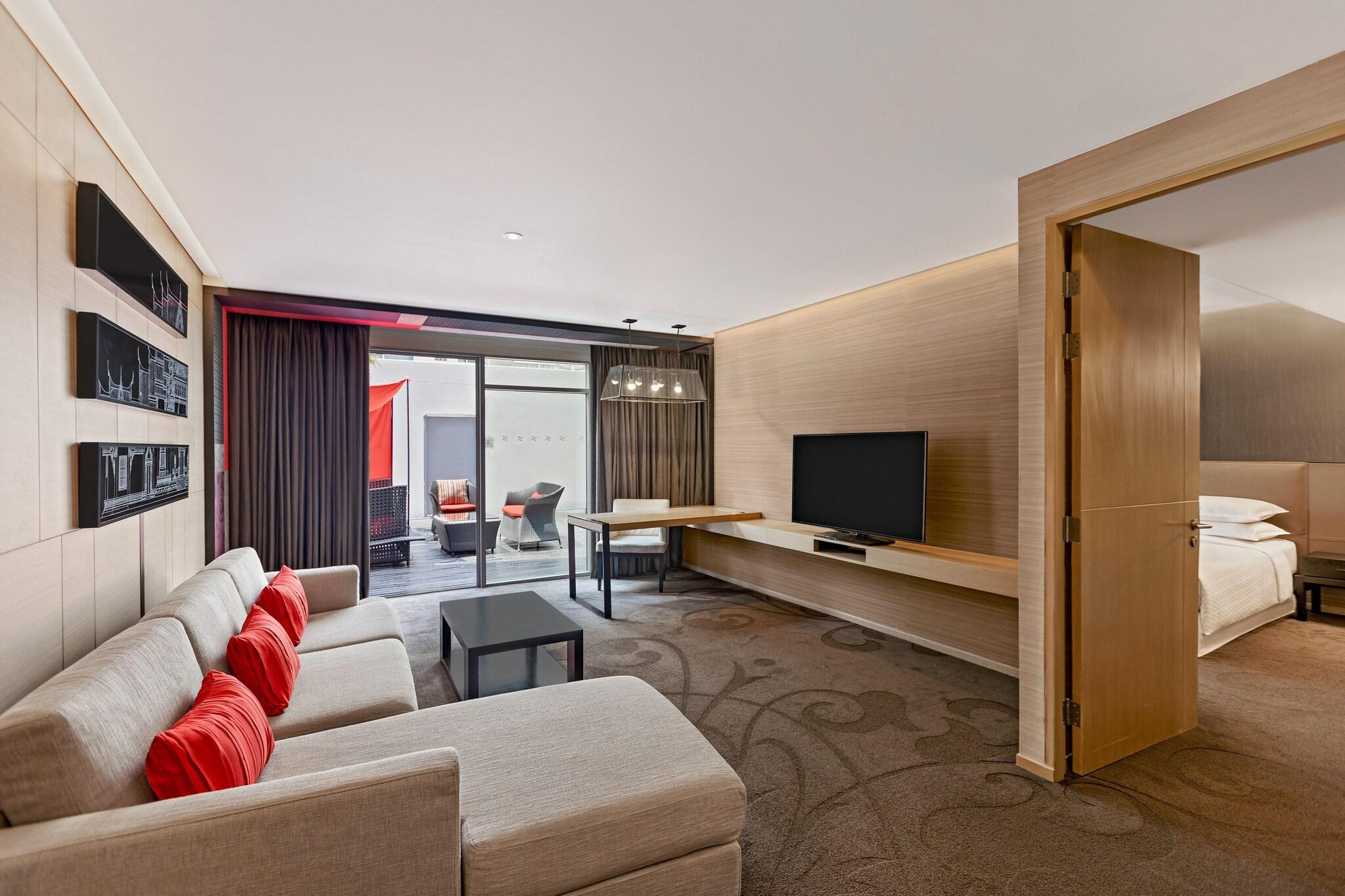 Suite King Bed One Bedroom 