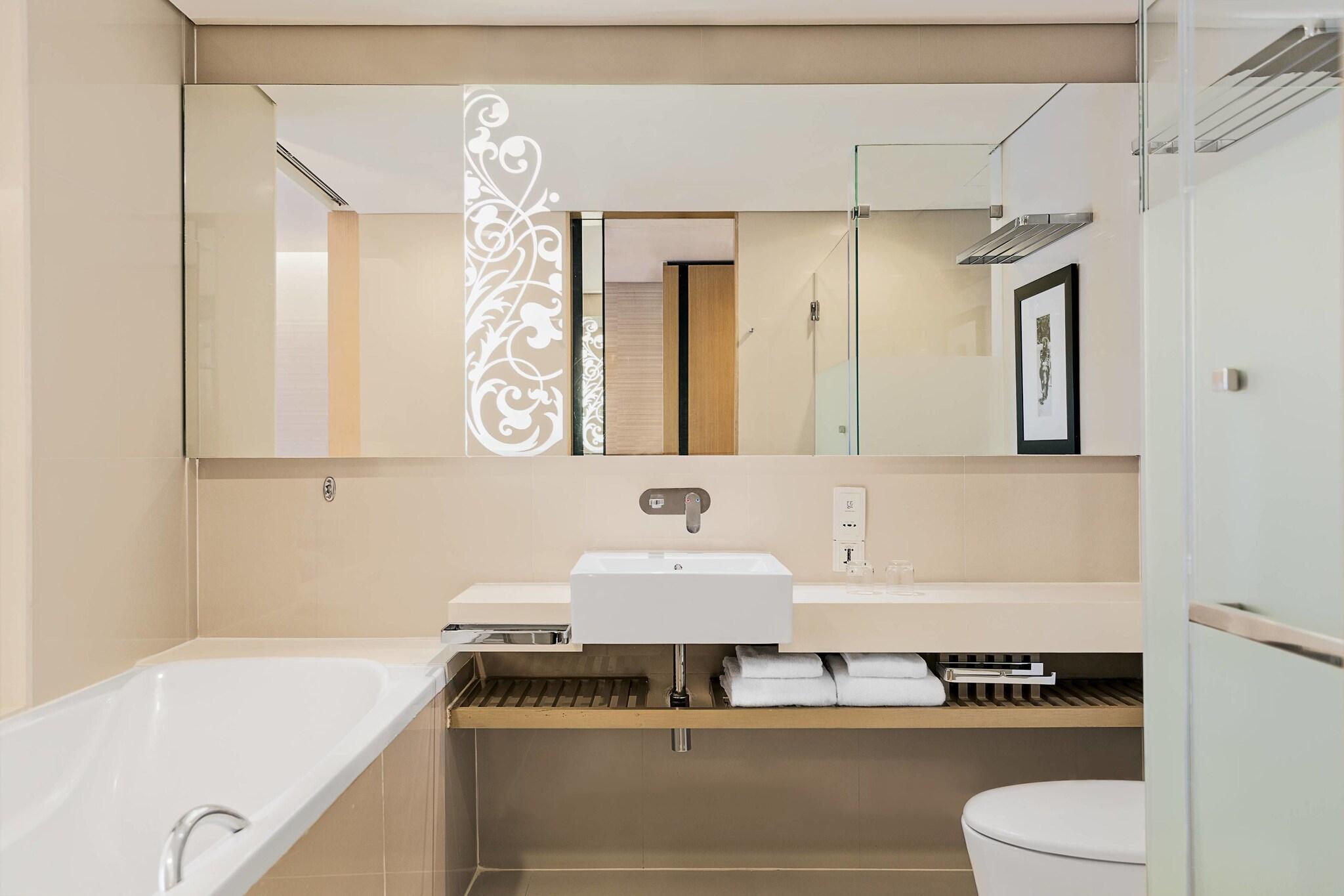 Double Two Queen Beds