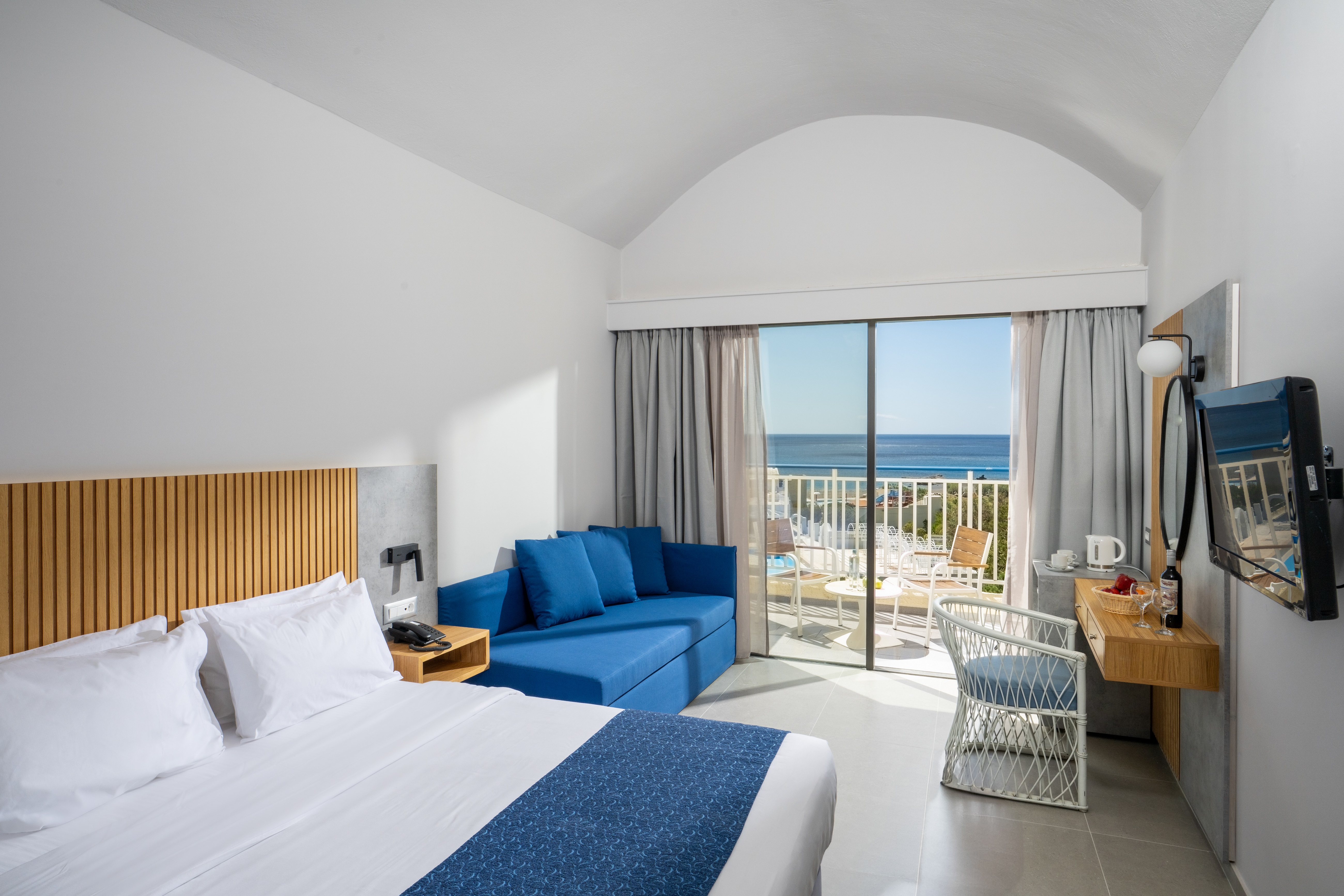 Double or Twin Sea View