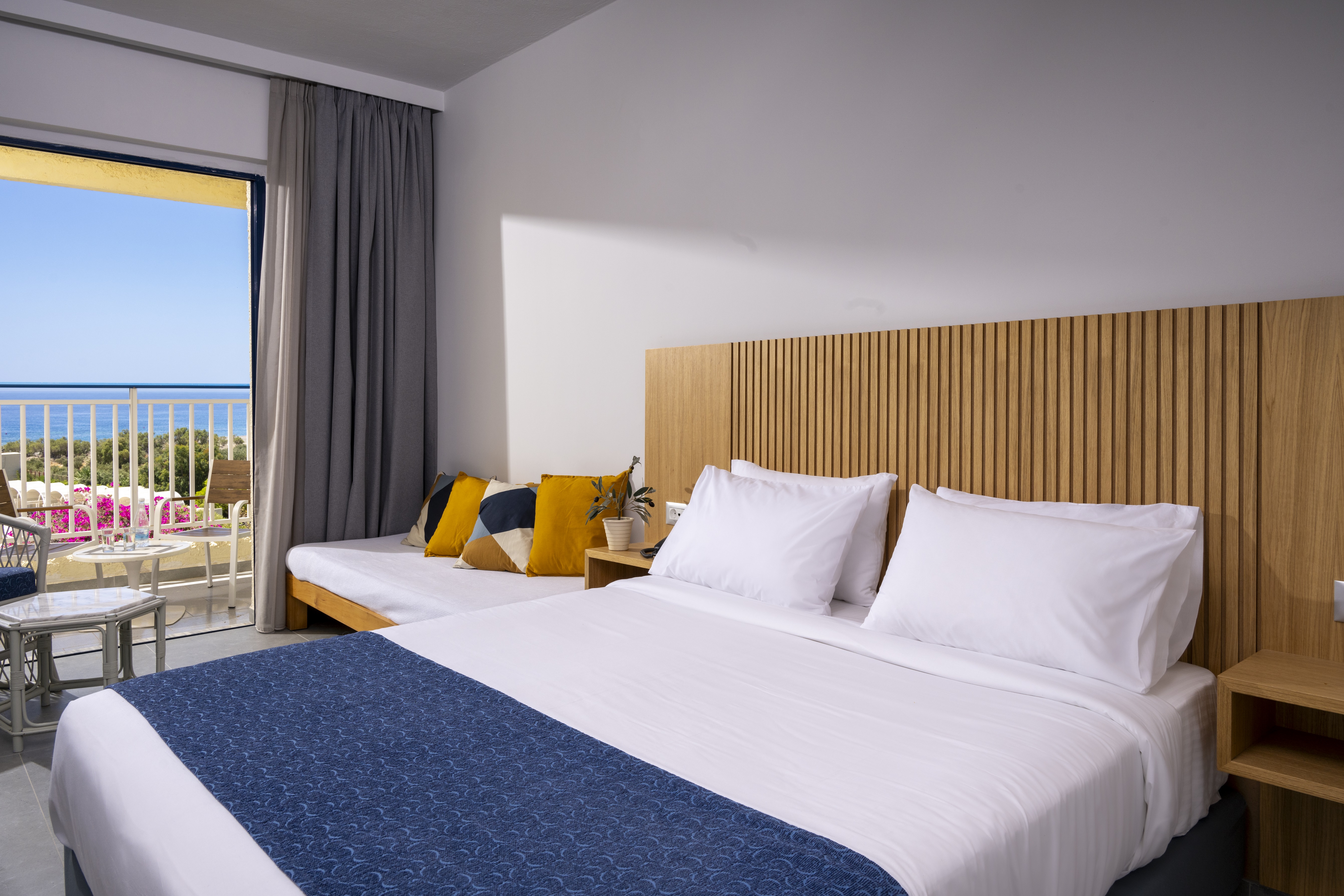 Double or Twin Sea View