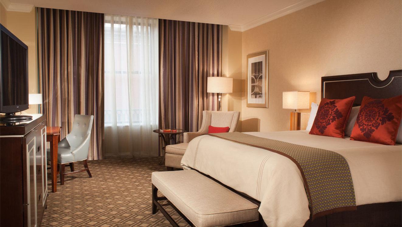 Double Deluxe King Bed