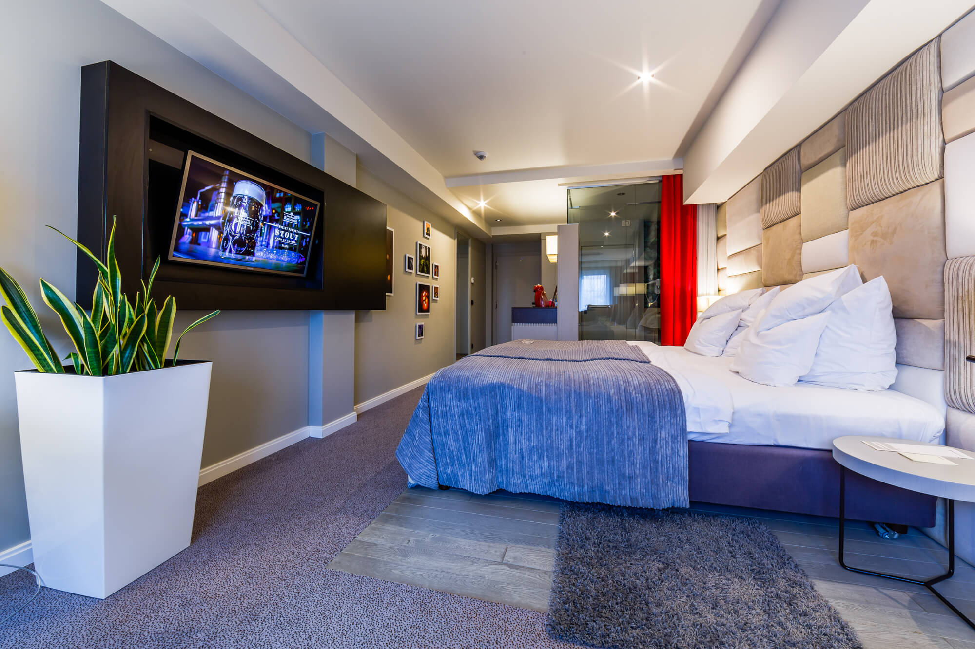 Double or Twin Standard