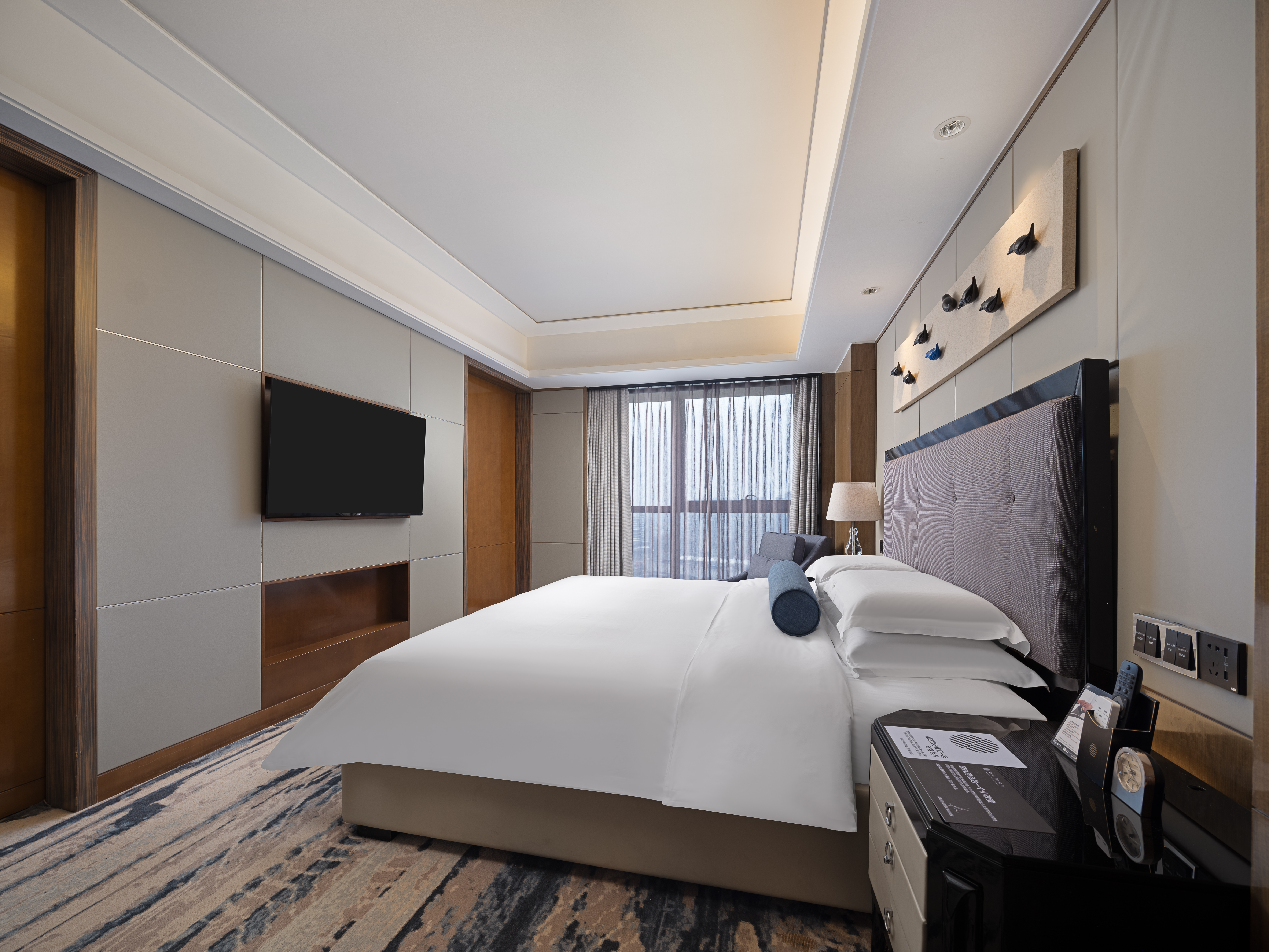 Suite Executive King Bed