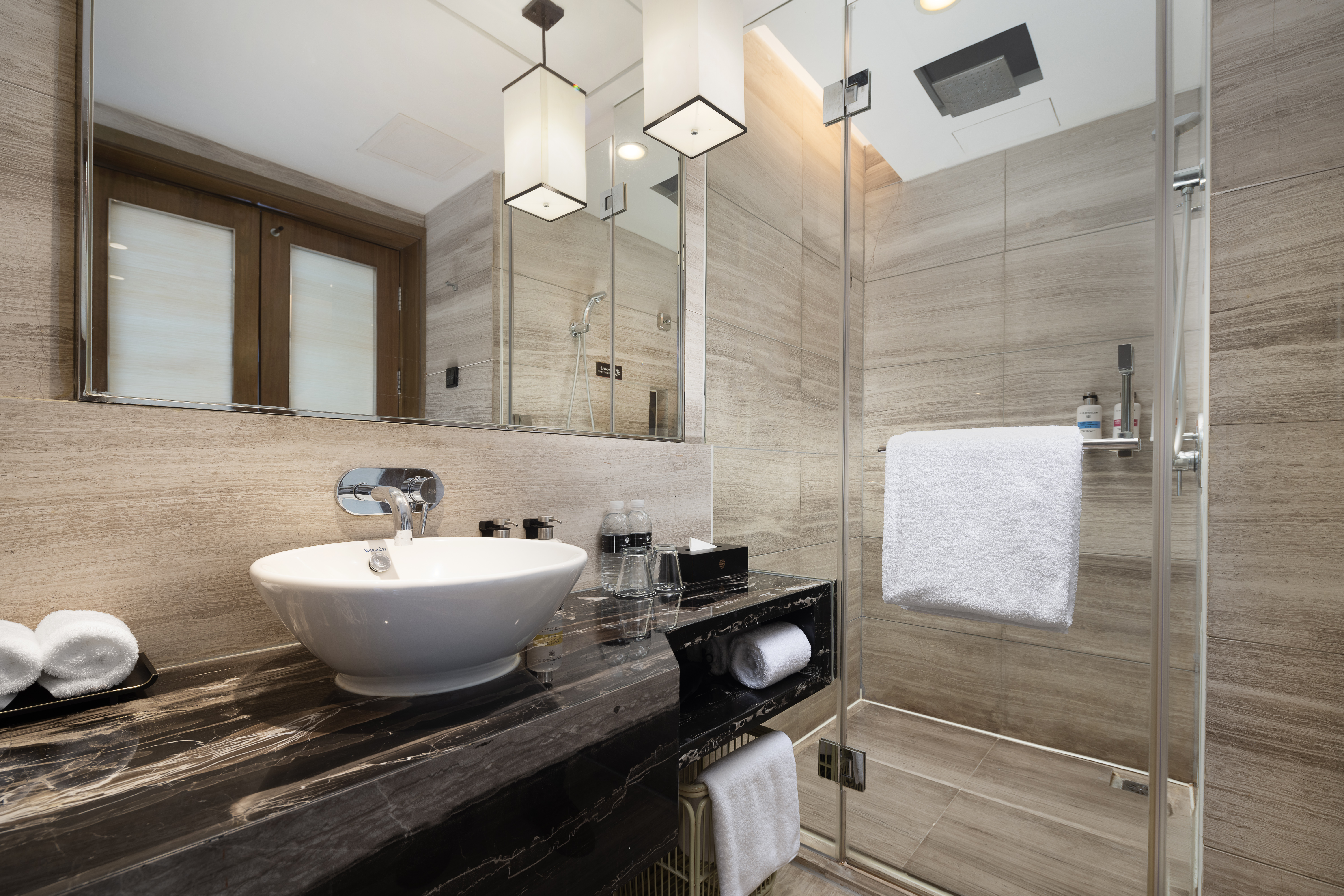 Double Superior King Bed