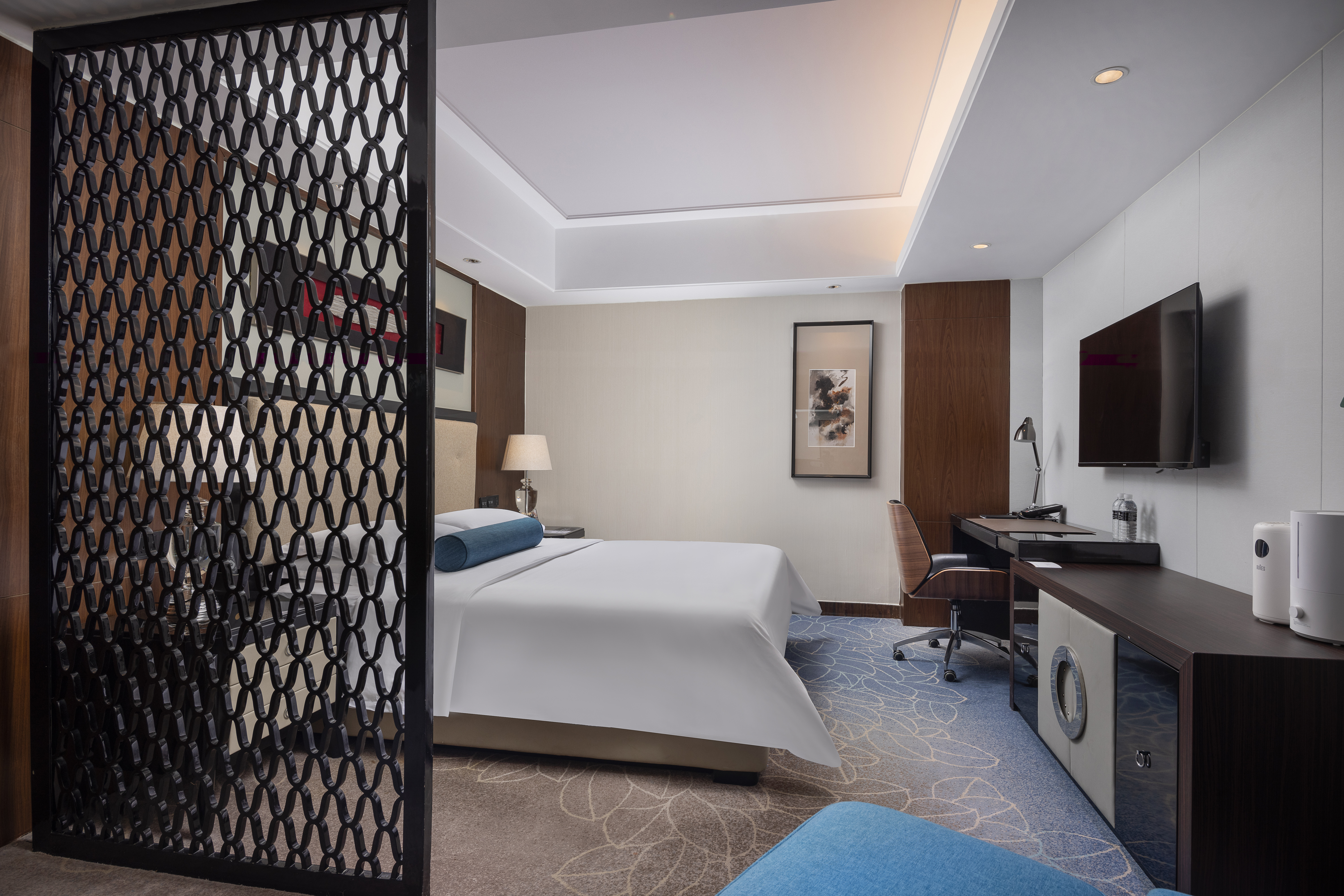 Double Classic King Bed