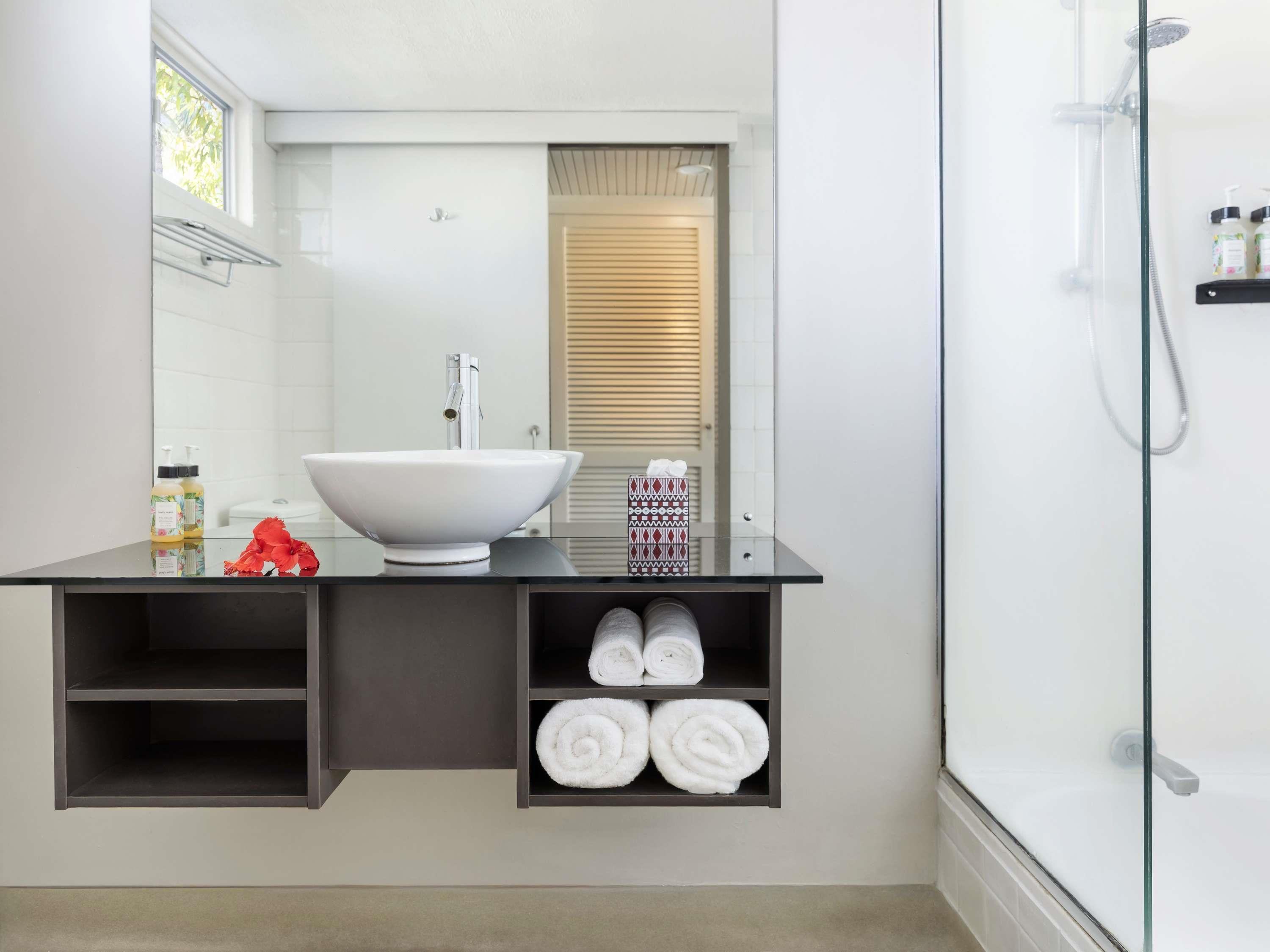 Double Queen Size Bed