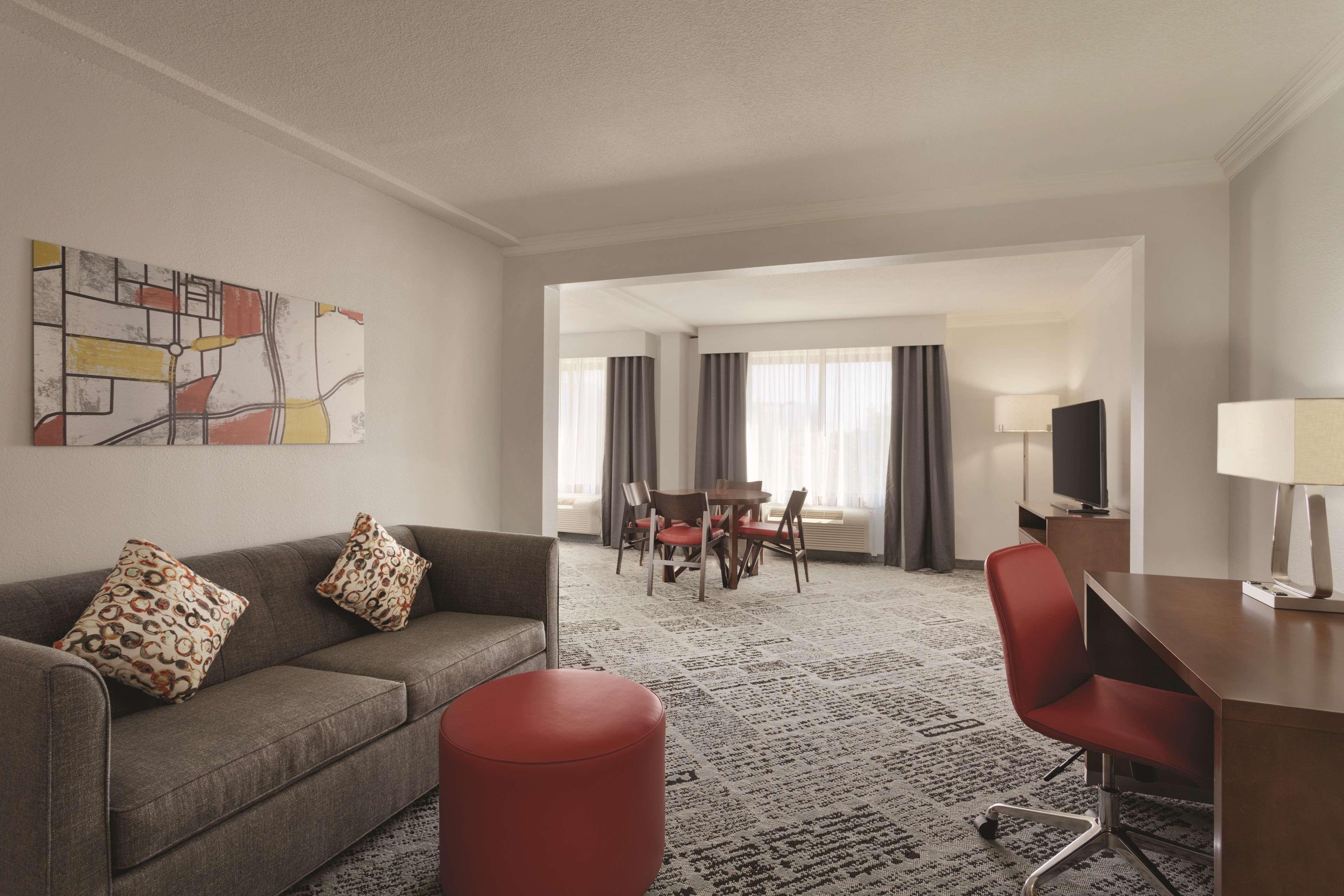 Studio King Size Bed