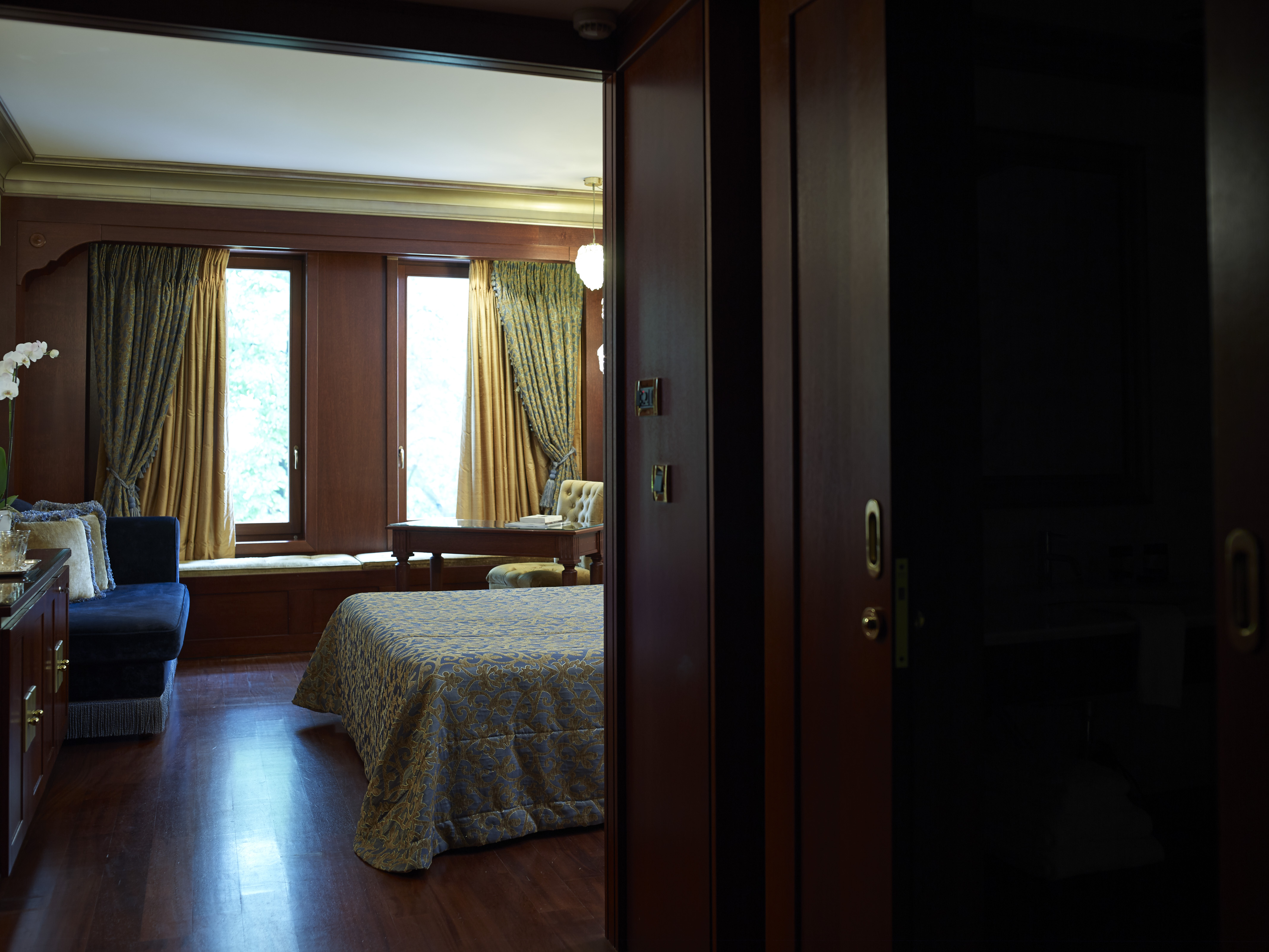 Double or Twin Standard