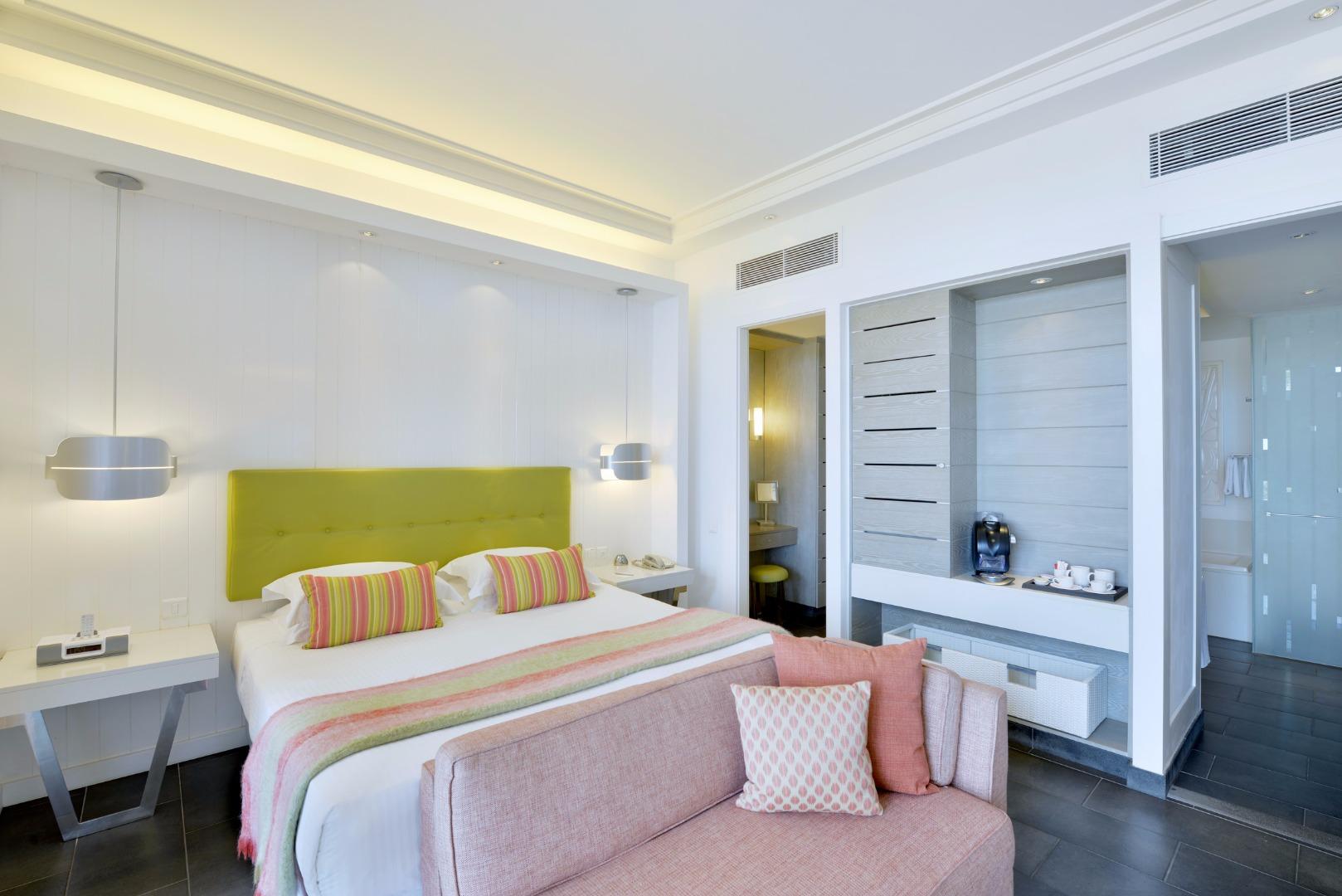 Junior Suite King Size Bed