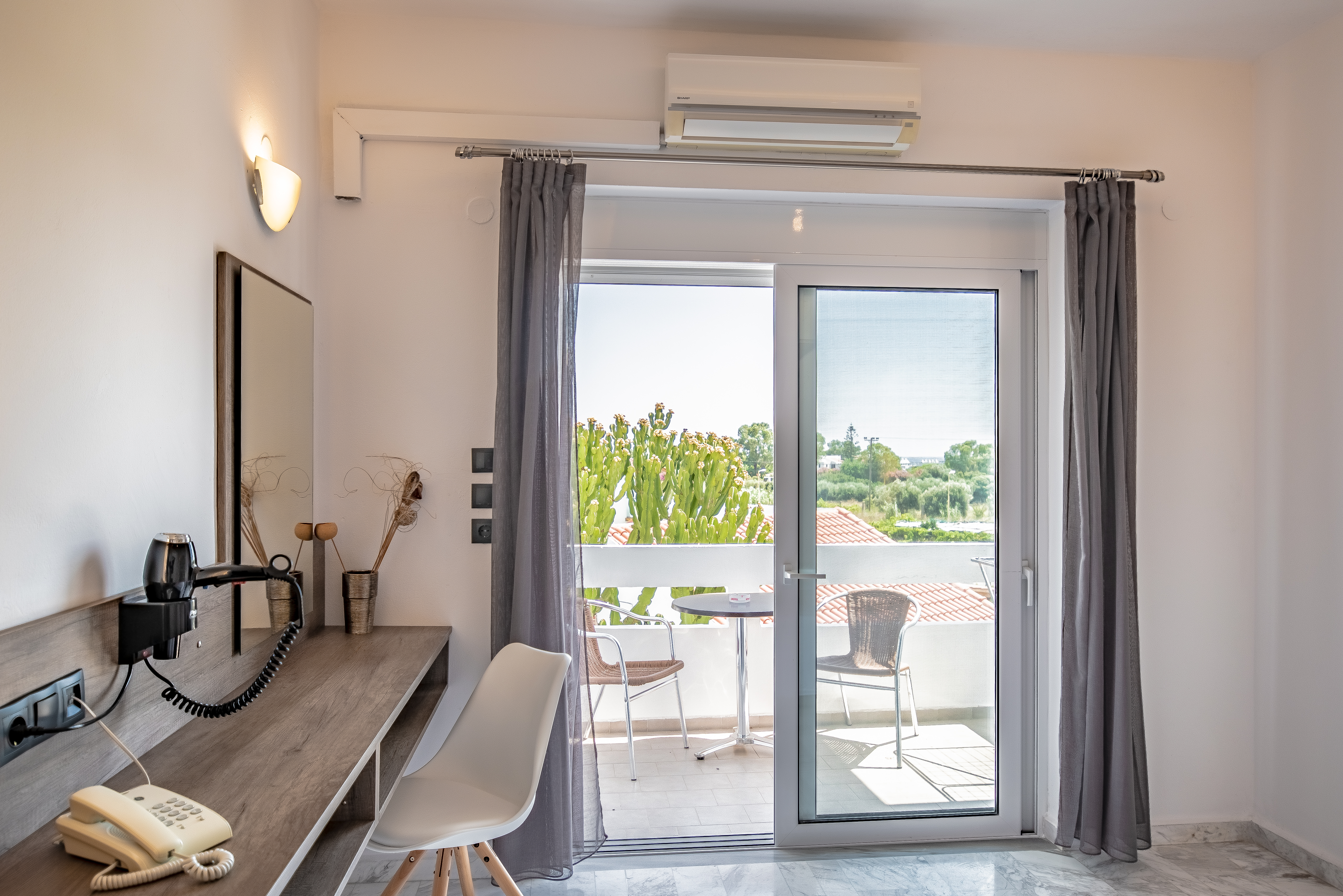 Double or Twin Superior