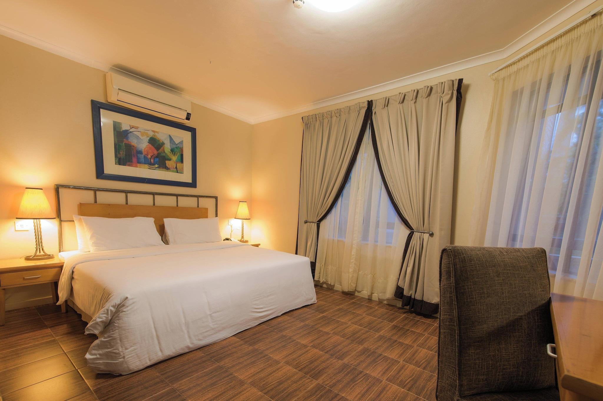 Apartment Queen Bed Two Bedrooms