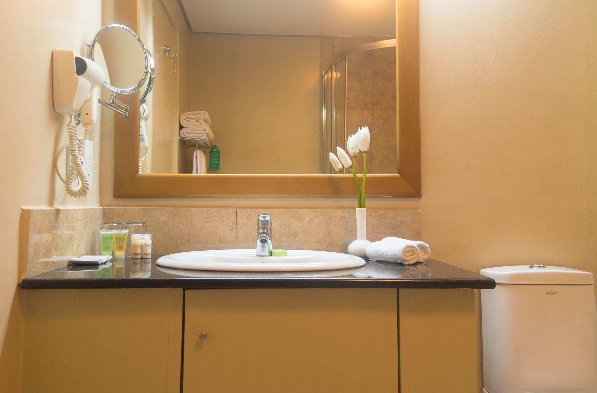 Apartment Queen Bed Two Bedrooms