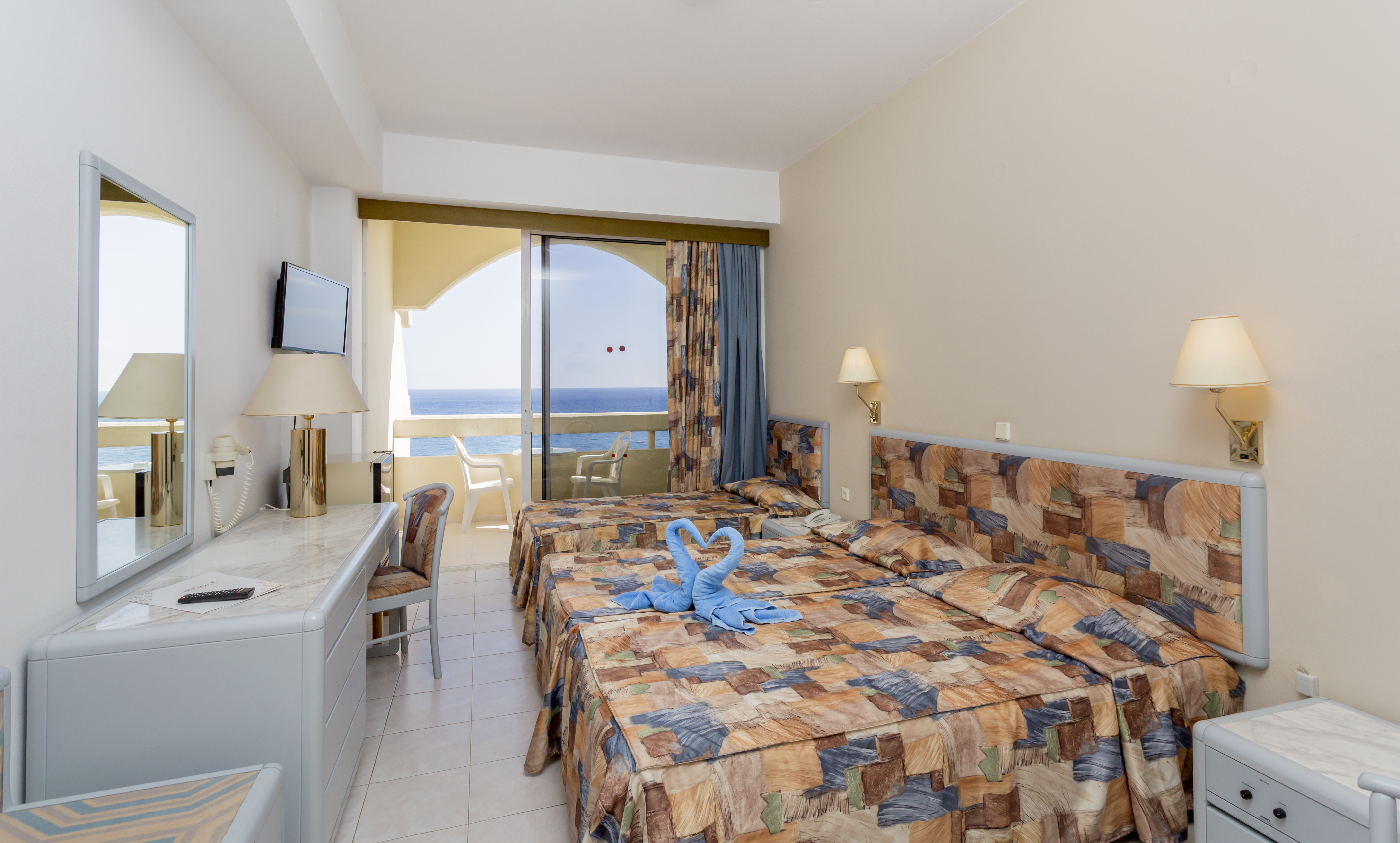 Double or Twin Sea View