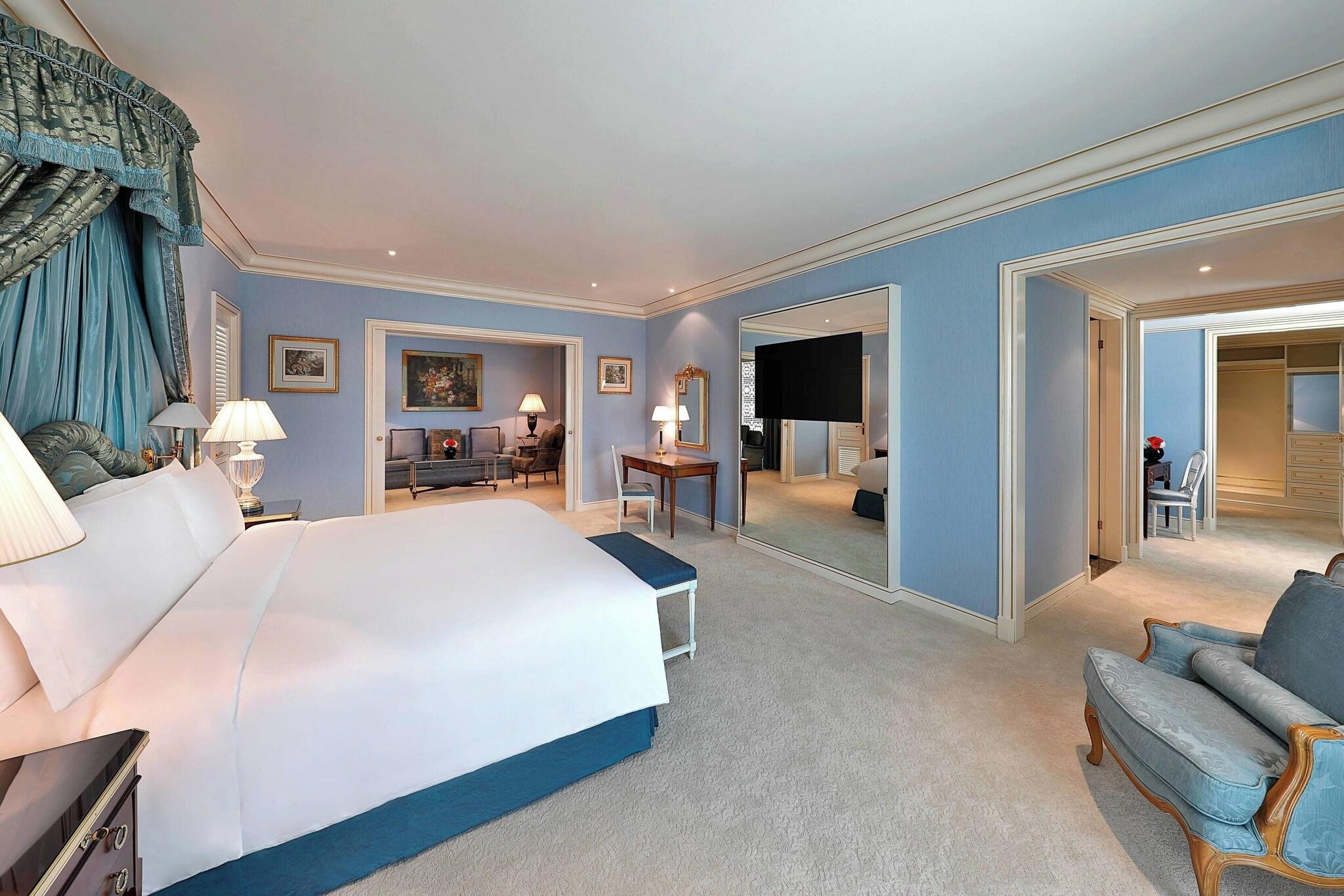 Suite King Bed One Bedroom 