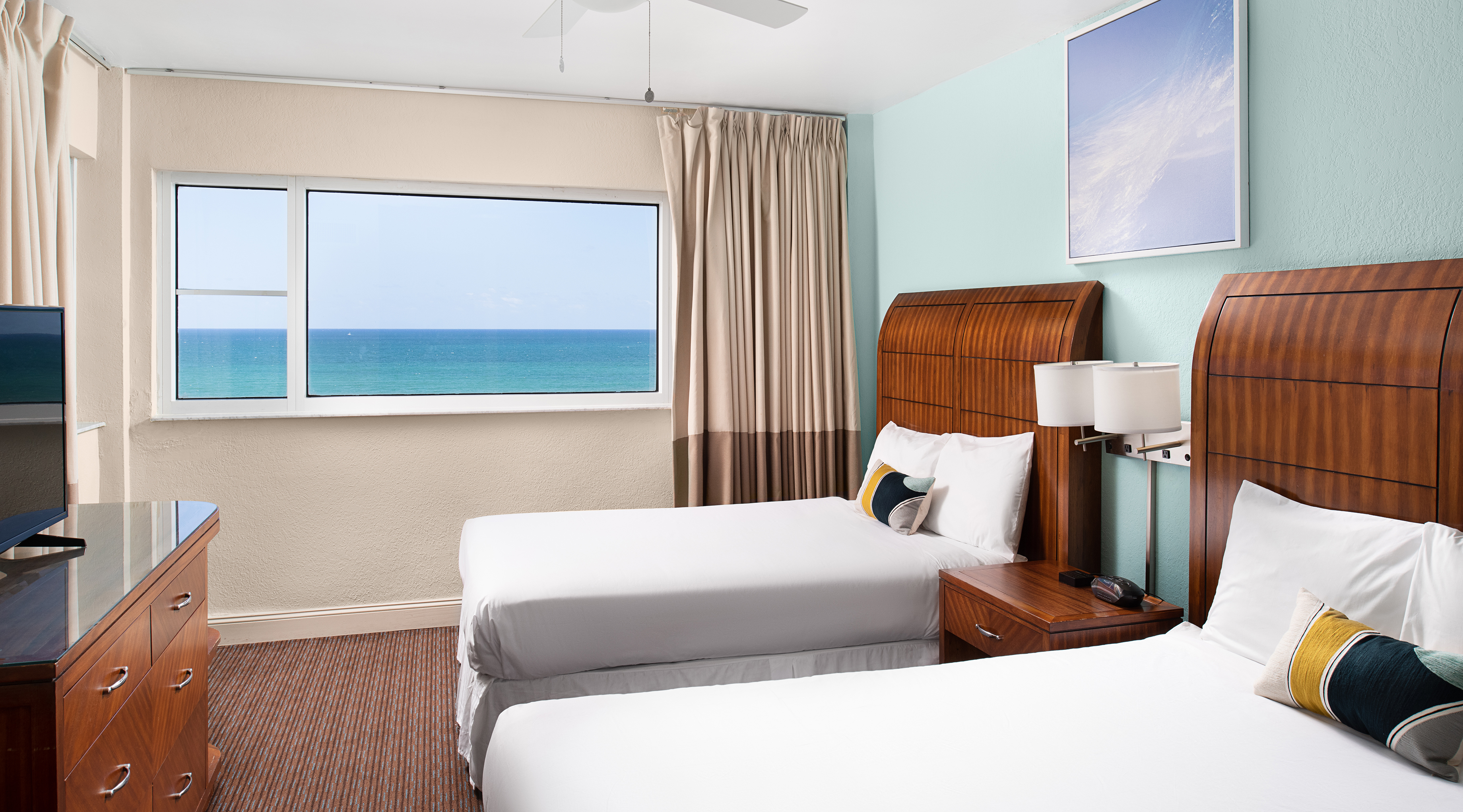 Room Ocean Front Two Double Beds