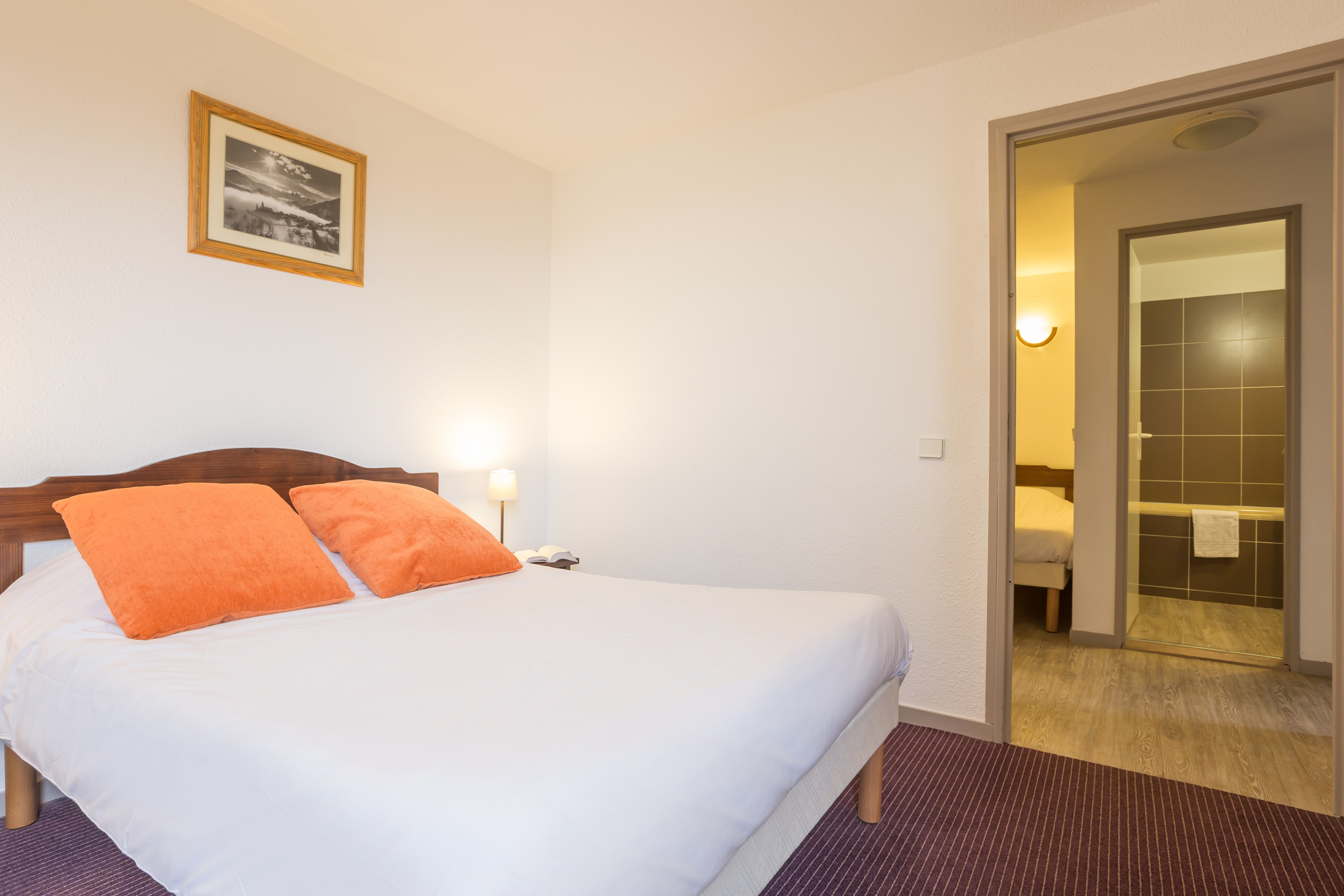 Apartment Capacity 6