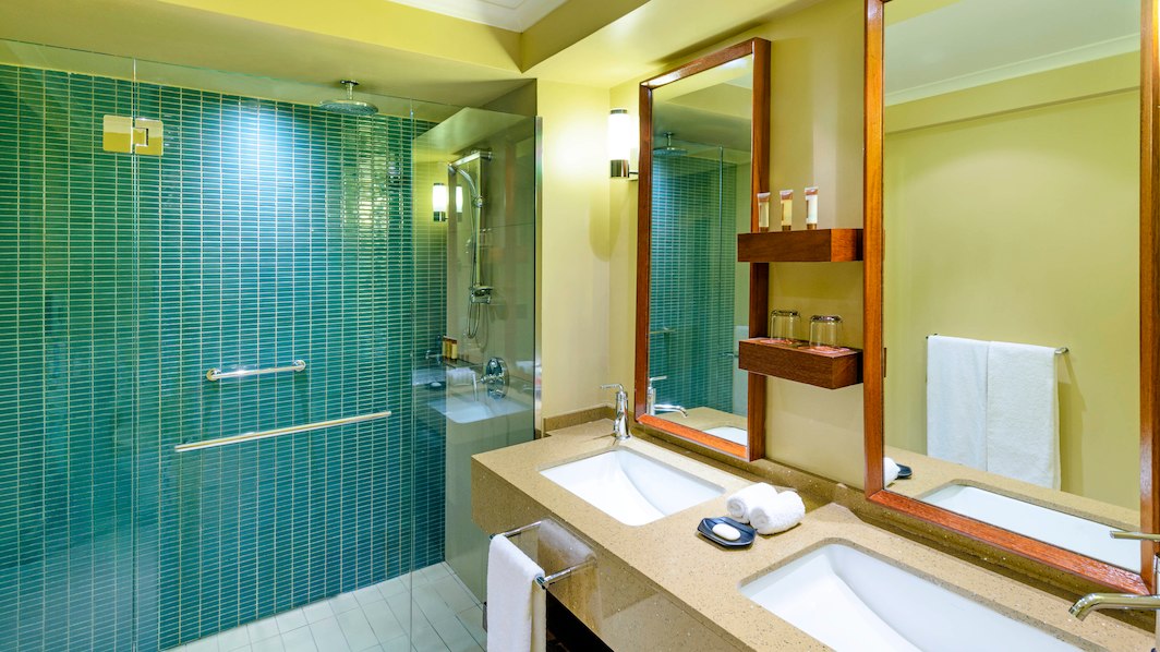 Double King Size Bed