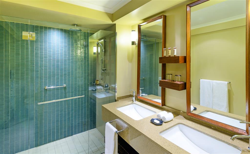 Double Ocean View King Bed