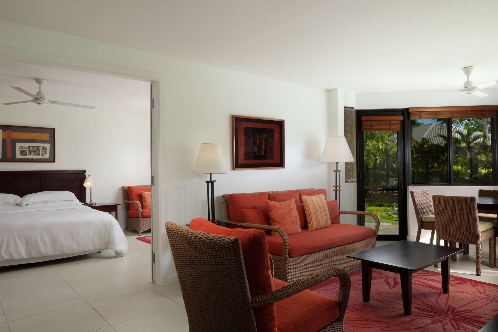 Villa Garden View King Bed