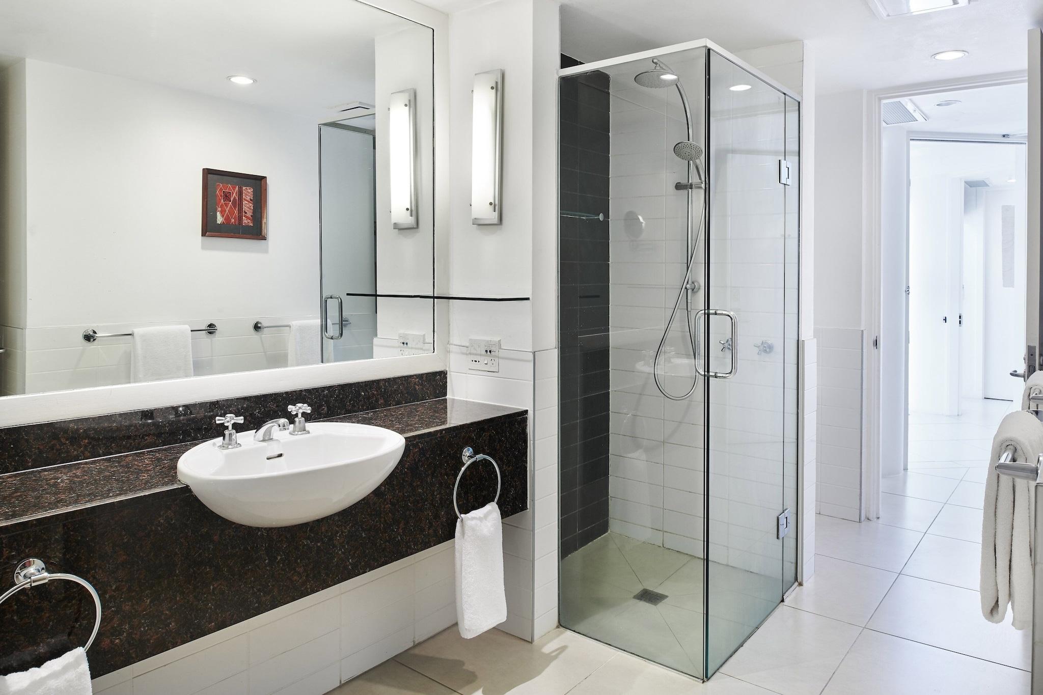 Villa Ocean Front King Bed