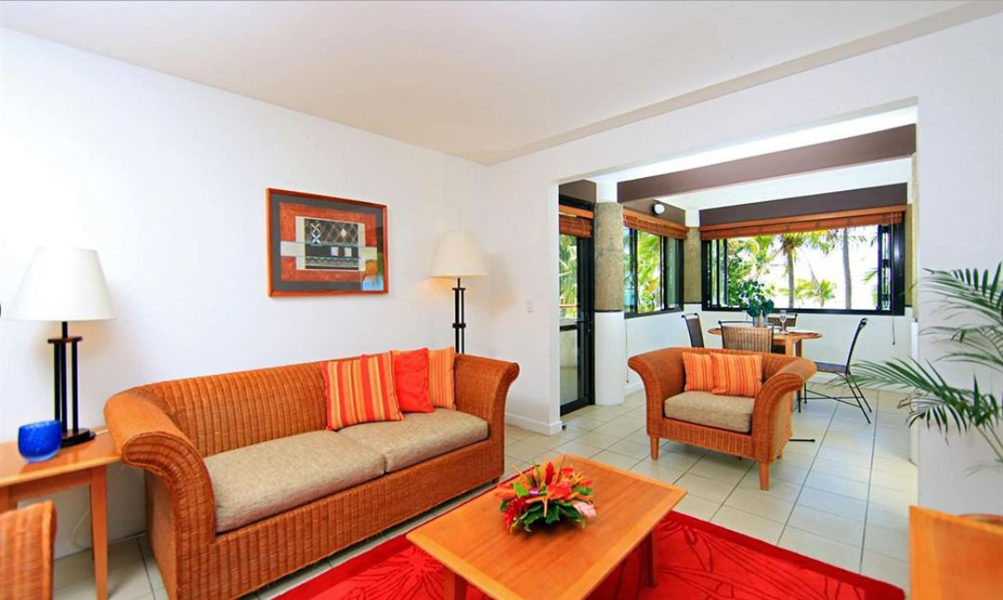 Villa Ocean Front King Bed