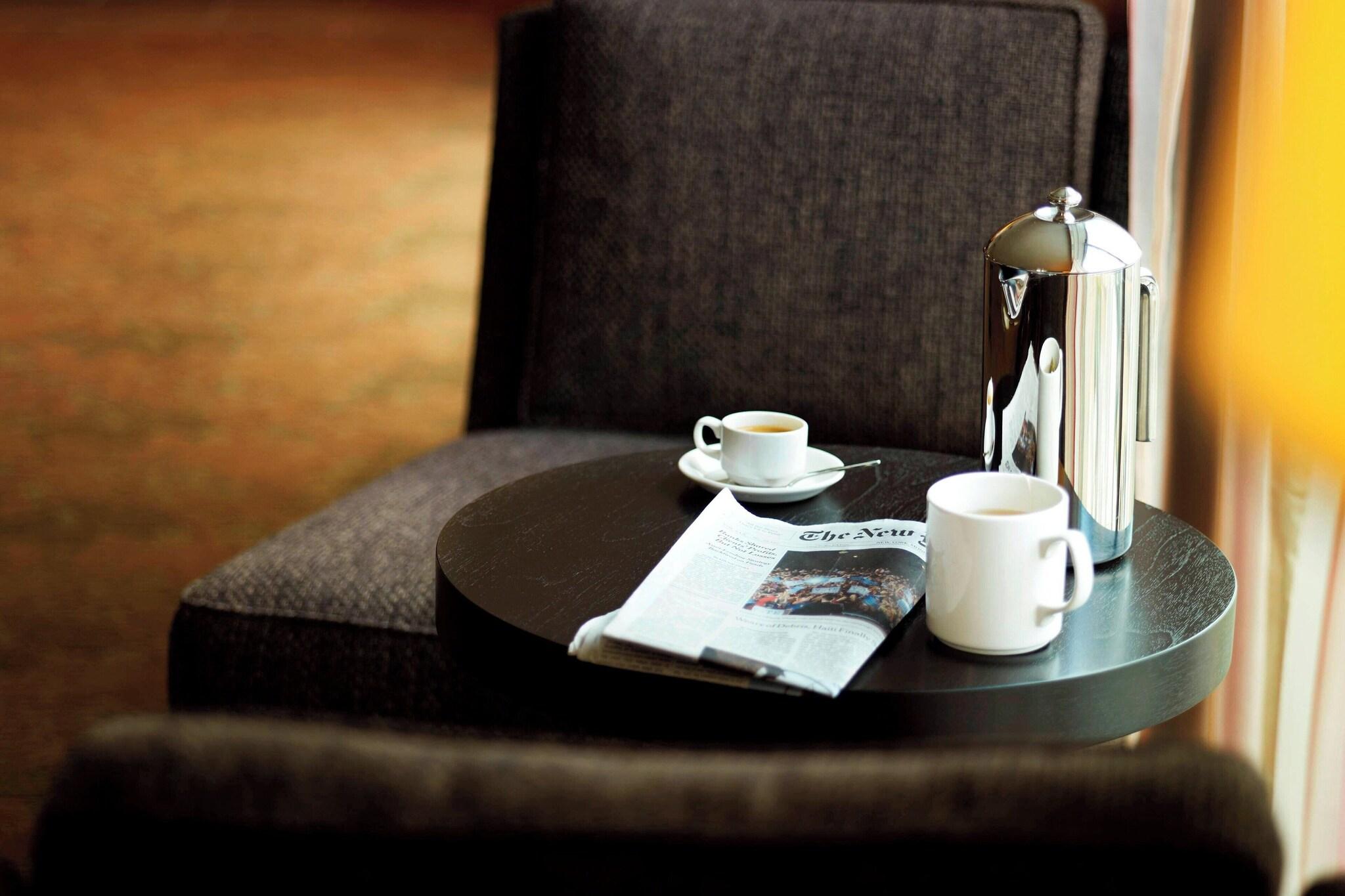 Double Club King Bed