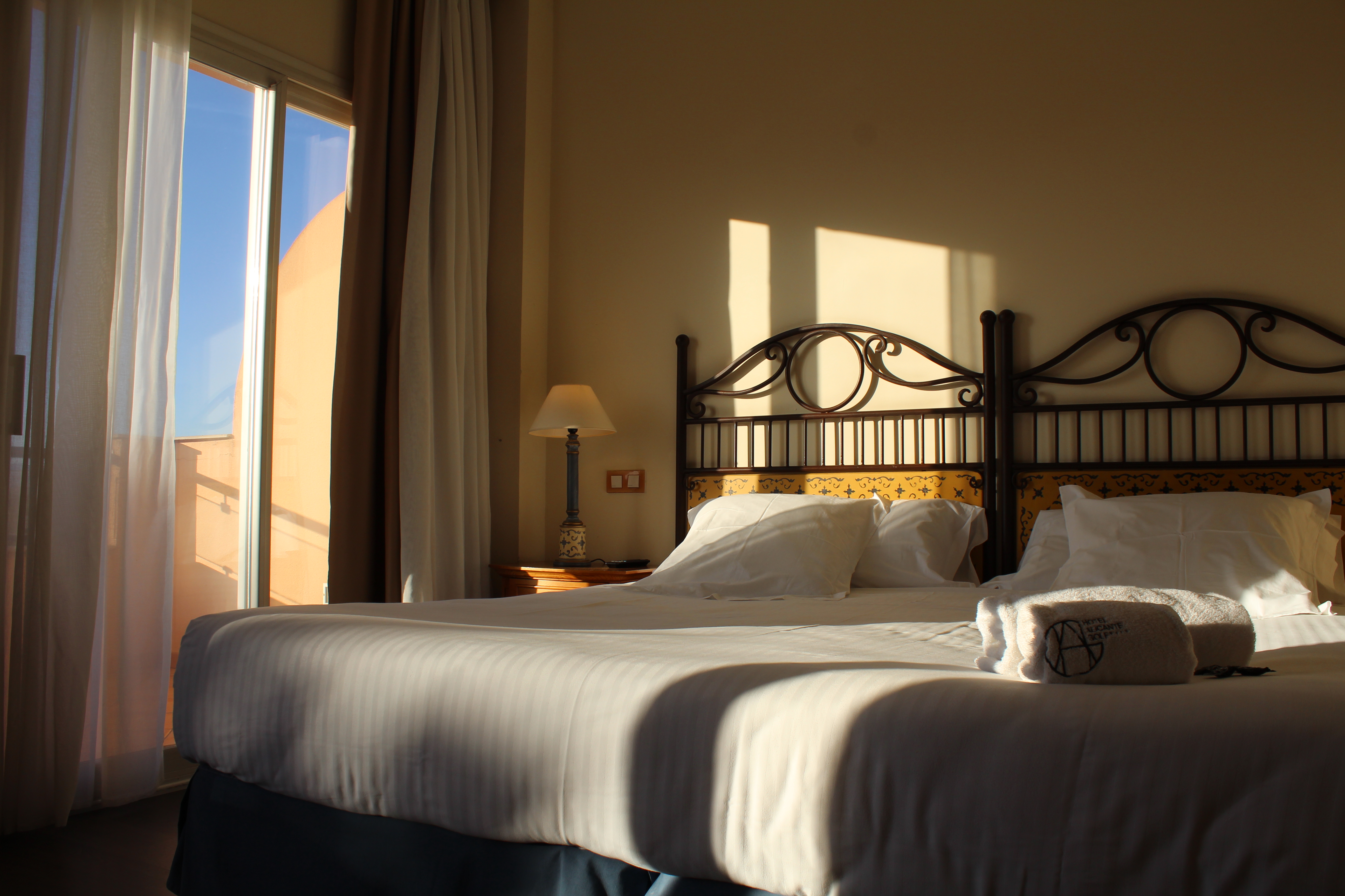 Double Single Pool View