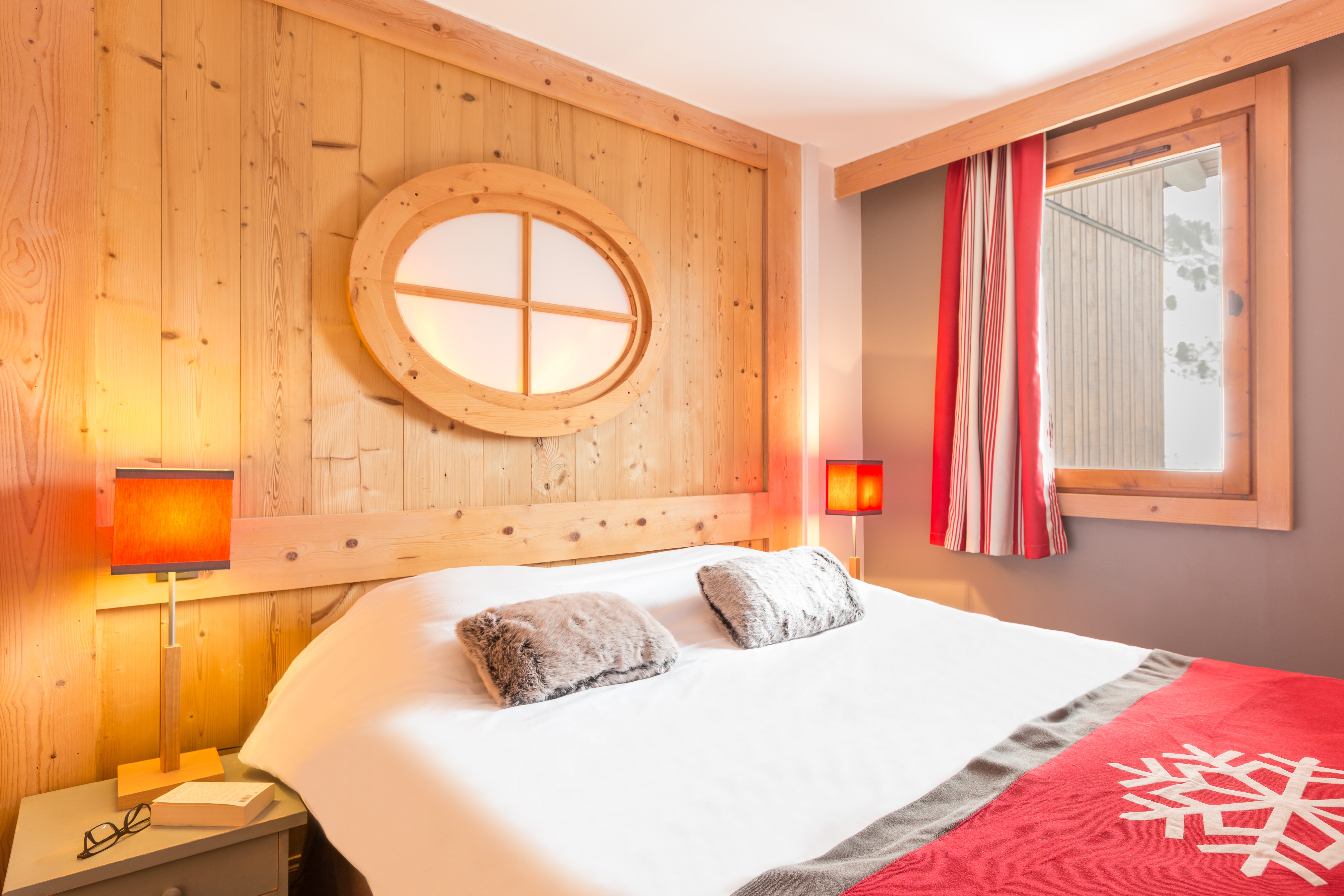 Apartment Capacity 6 Two Bedrooms