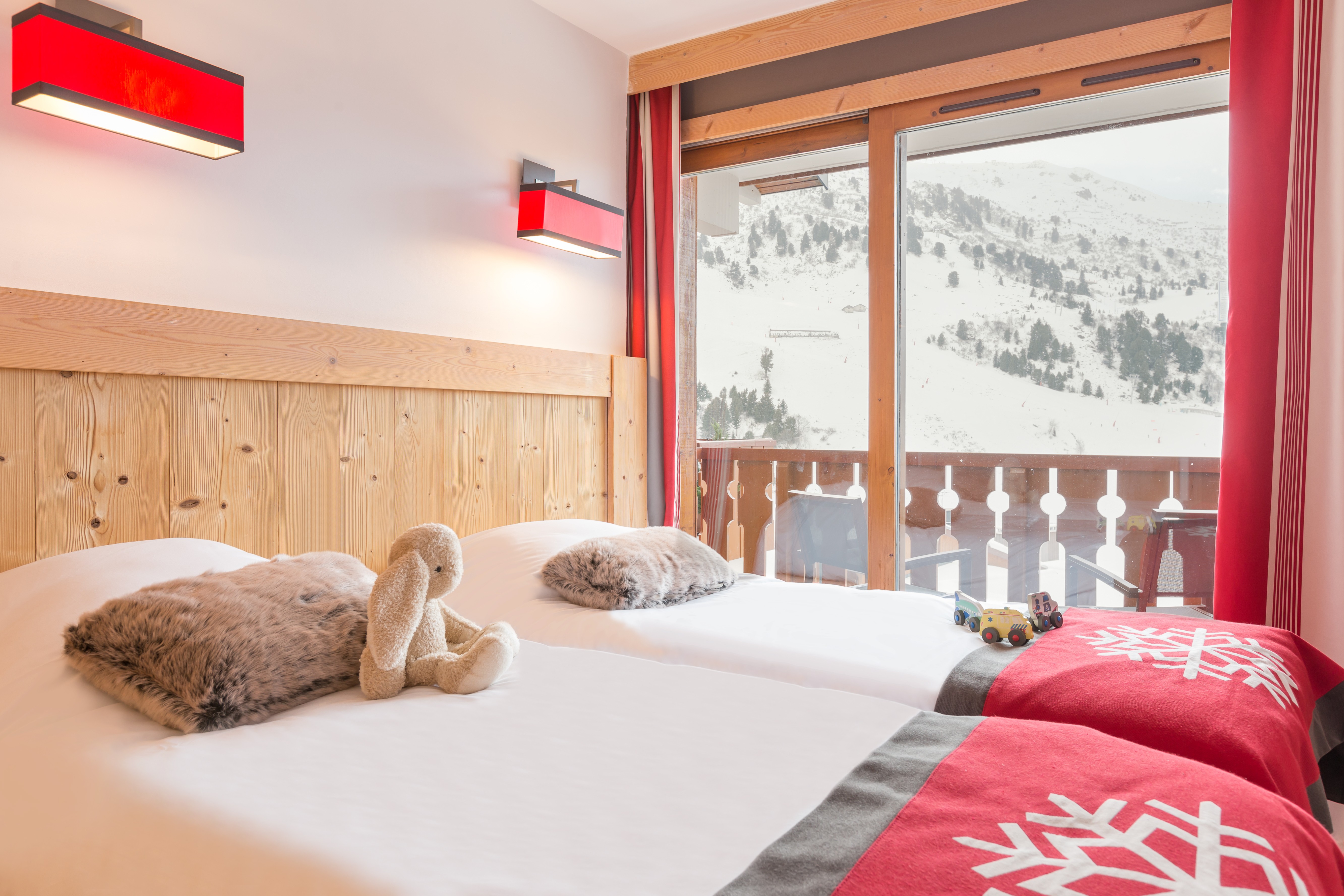 Apartment Capacity 6 Two Bedrooms