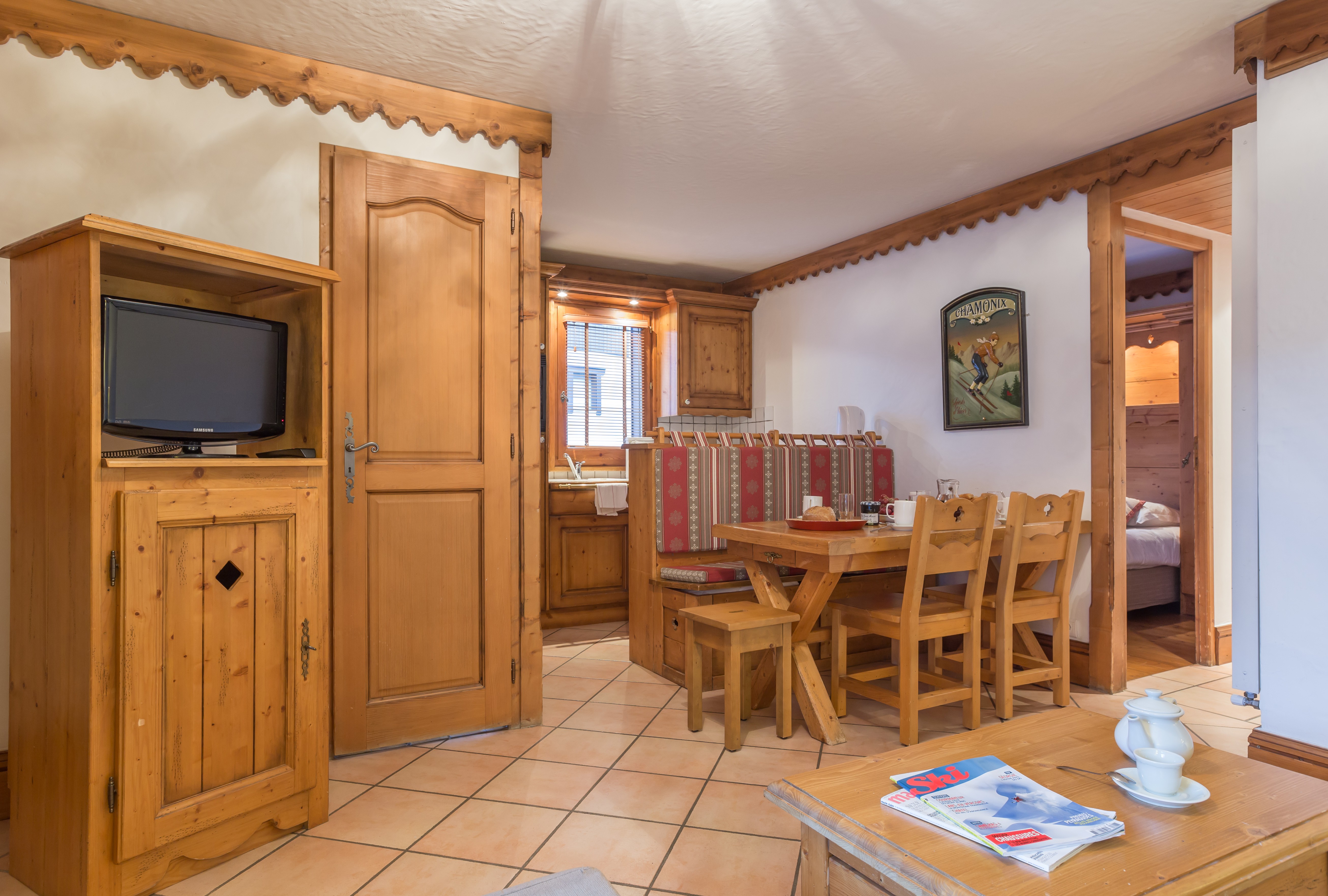 Apartment Capacity 6