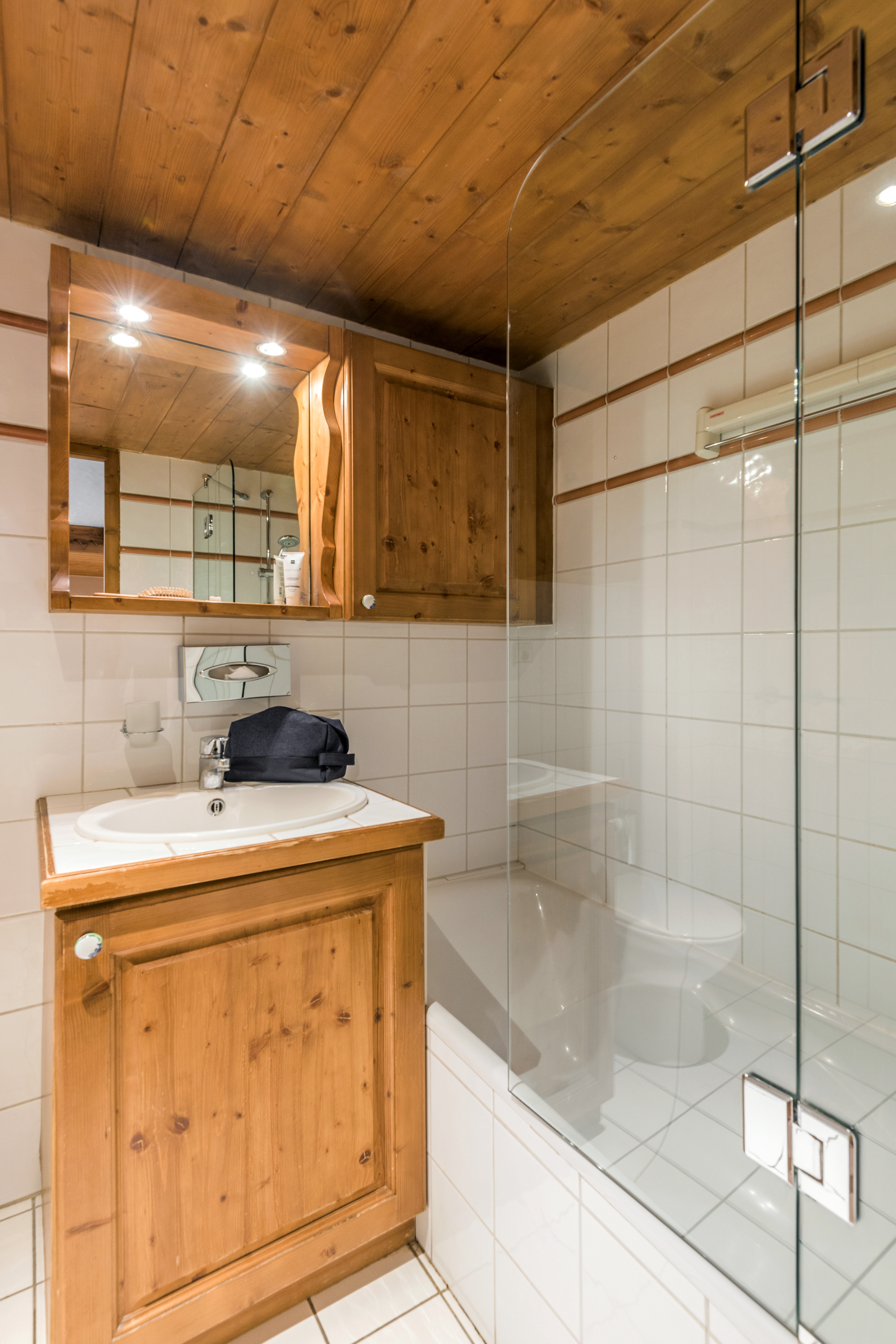 Apartment Capacity 4