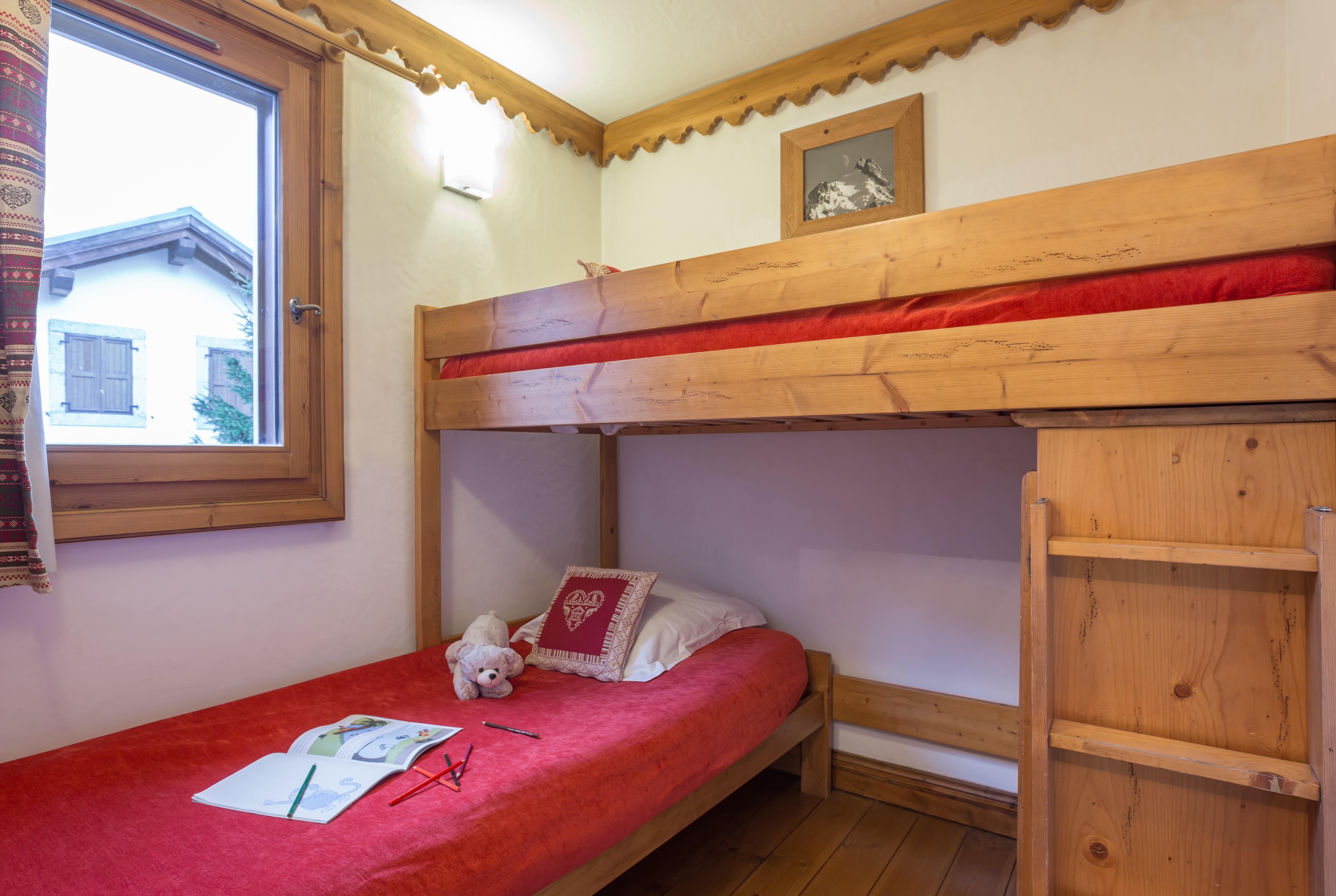 Apartment Capacity 6