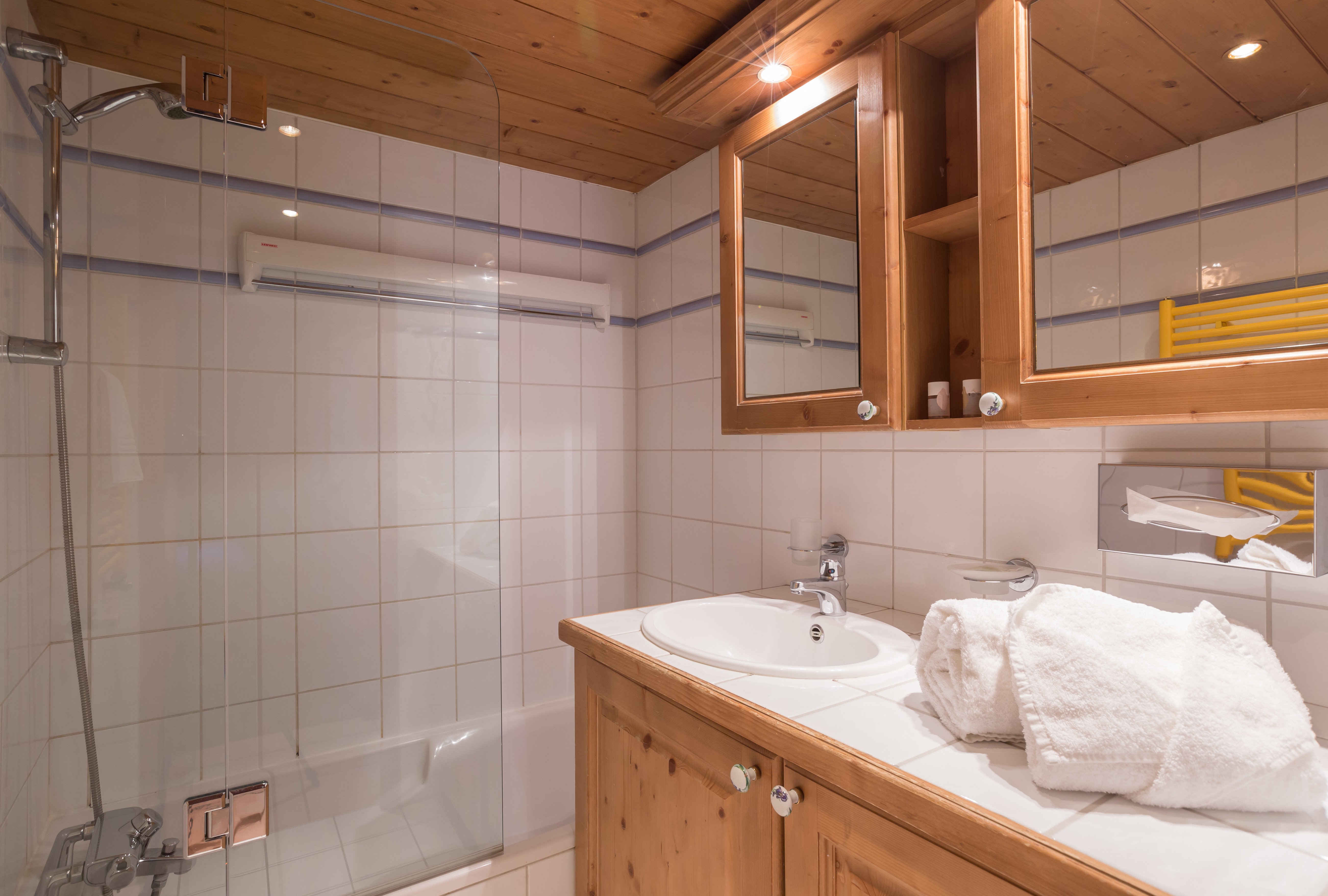 Apartment Capacity 6