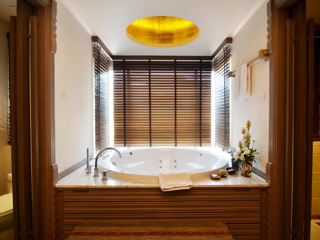 Junior Suite with Jacuzzi