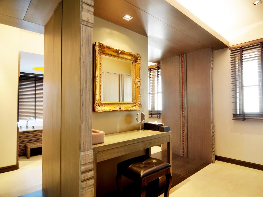 Junior Suite with Jacuzzi